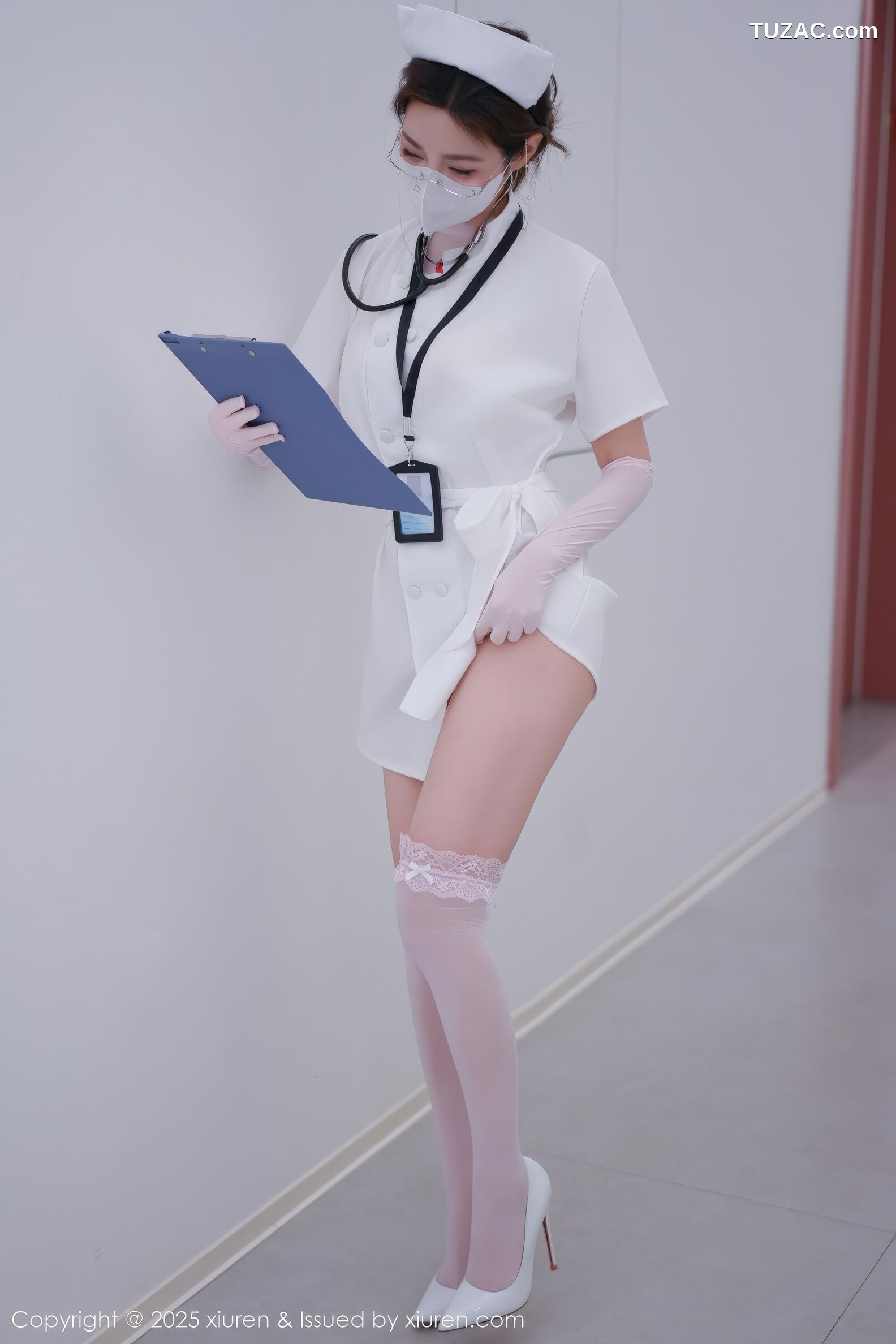 XiuRen秀人网-11099-Twins桃桃-护士制服白蕾丝情趣内衣-2025.12.11