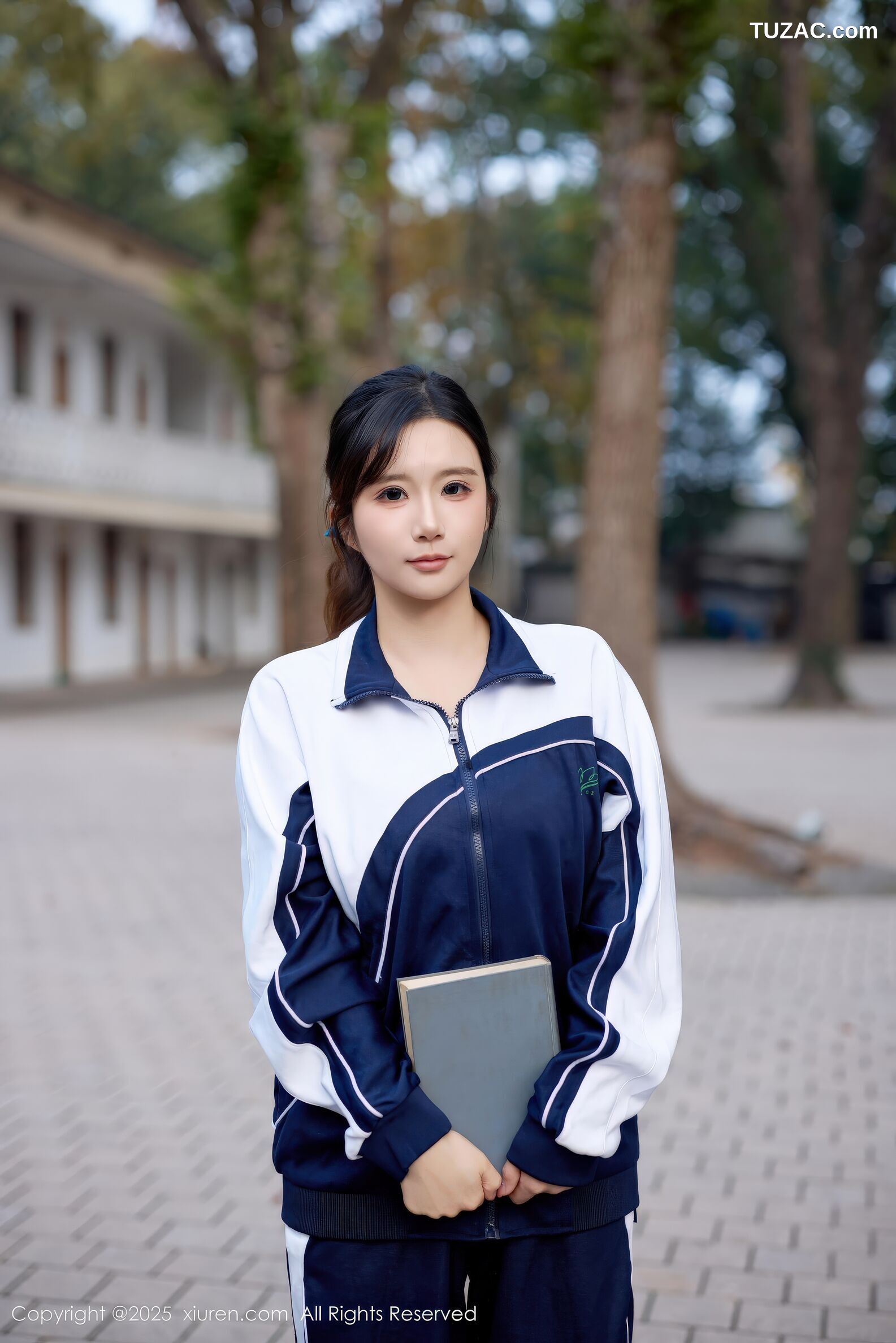 XiuRen秀人网-11103-小肉肉咪-校服校园清纯少女红色内衣-2025.12.12