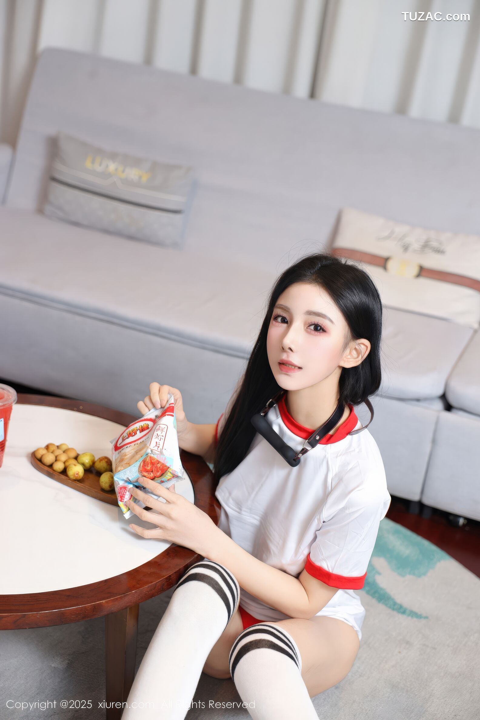 XiuRen秀人网-11110-许微微呀-白色运动T恤白袜红绳绑缚-2025.12.16