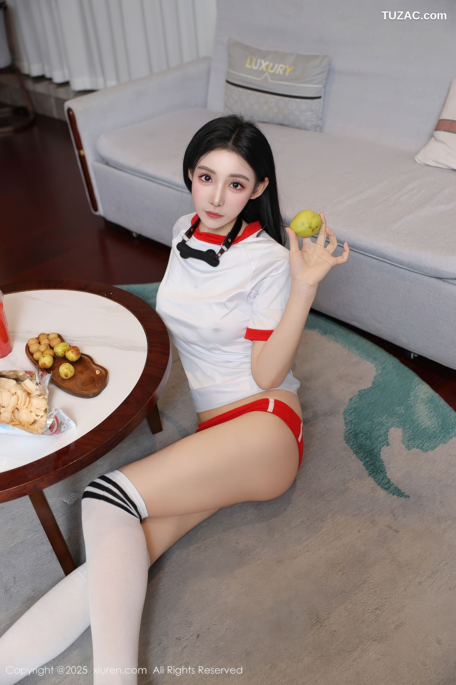 XiuRen秀人网-11110-许微微呀-白色运动T恤白袜红绳绑缚-2025.12.16