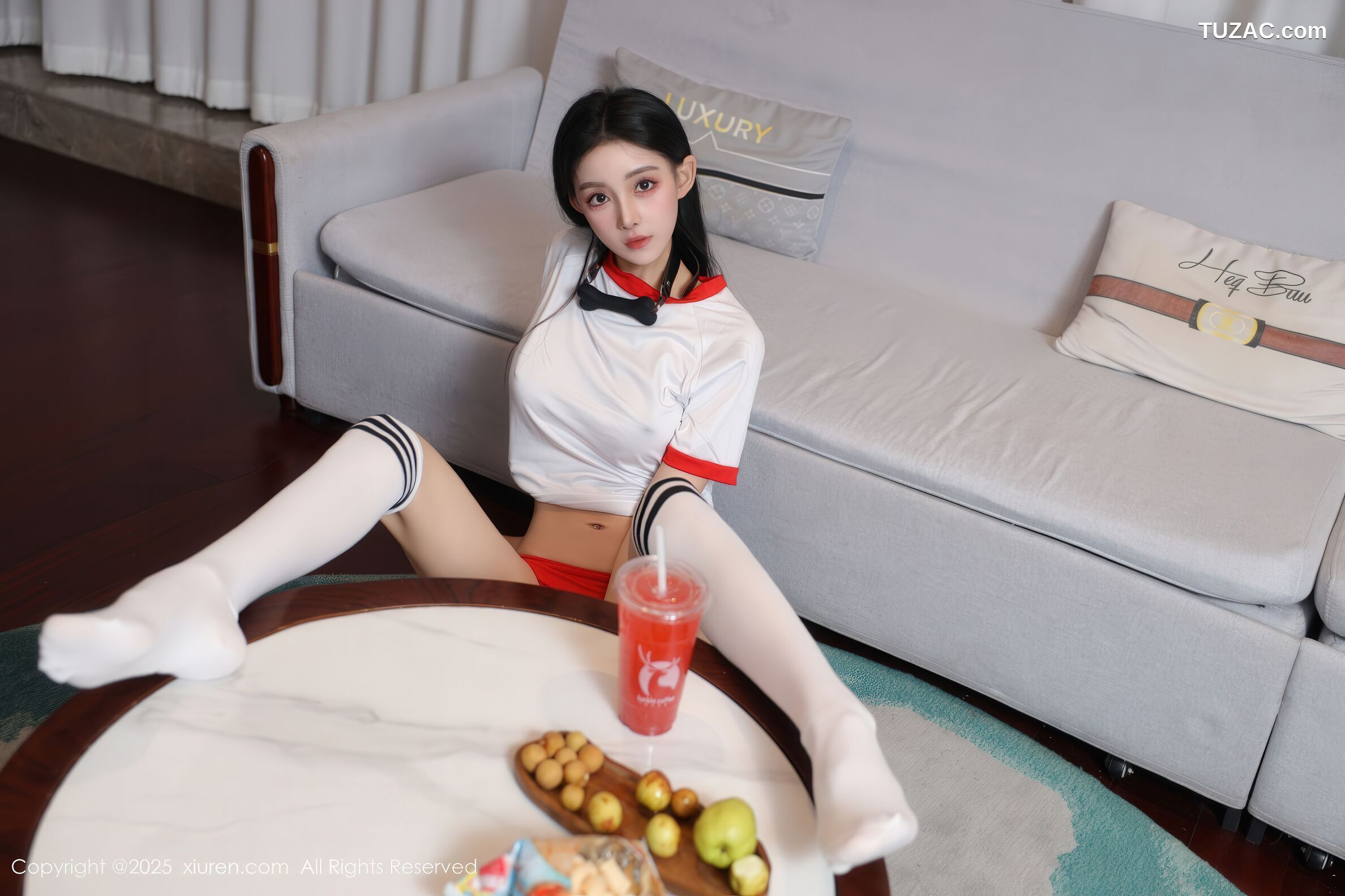 XiuRen秀人网-11110-许微微呀-白色运动T恤白袜红绳绑缚-2025.12.16