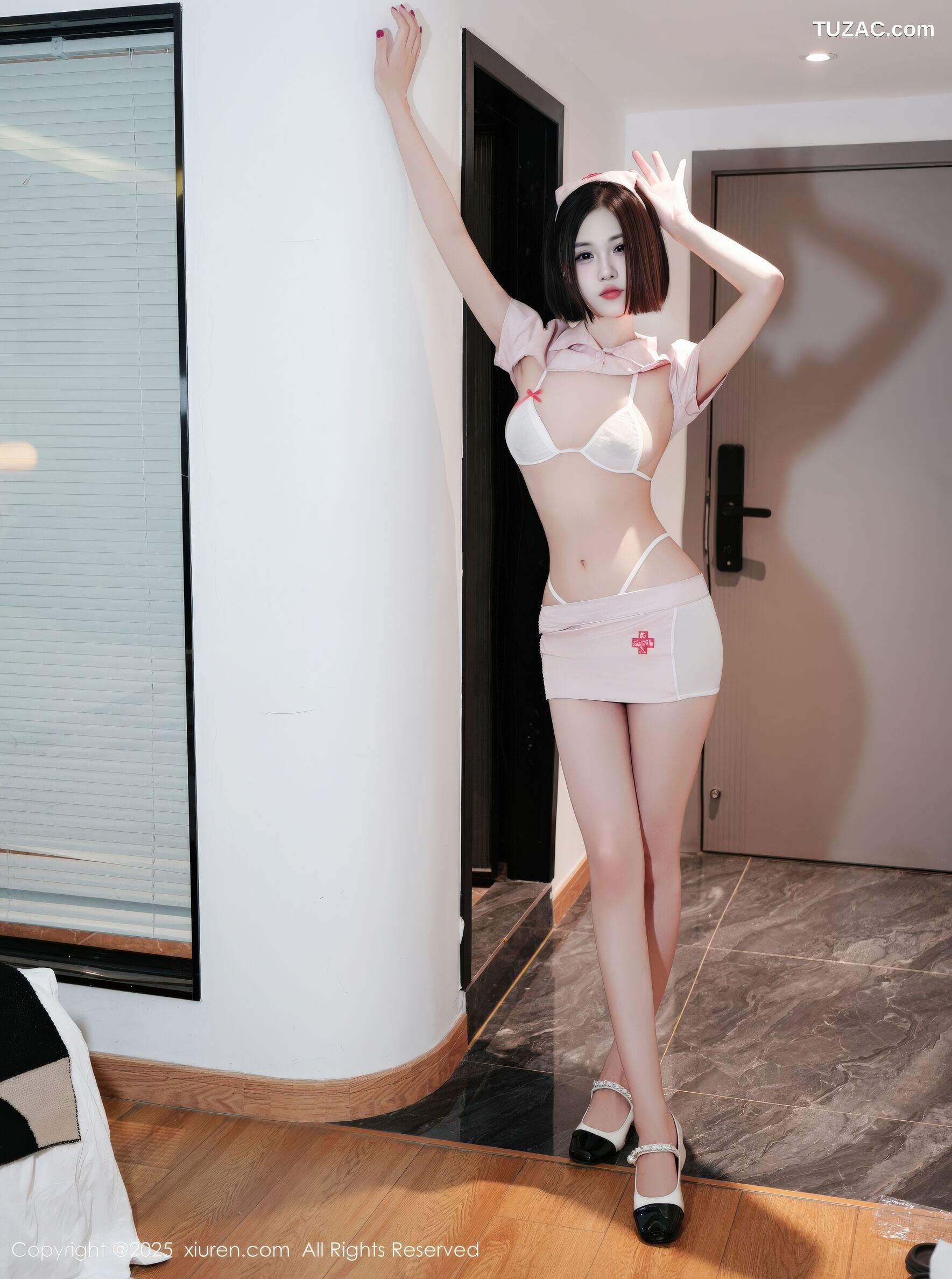 XiuRen秀人网-11111-奶芙酱-EVA-粉色护士制服白色内衣-2025.12.16
