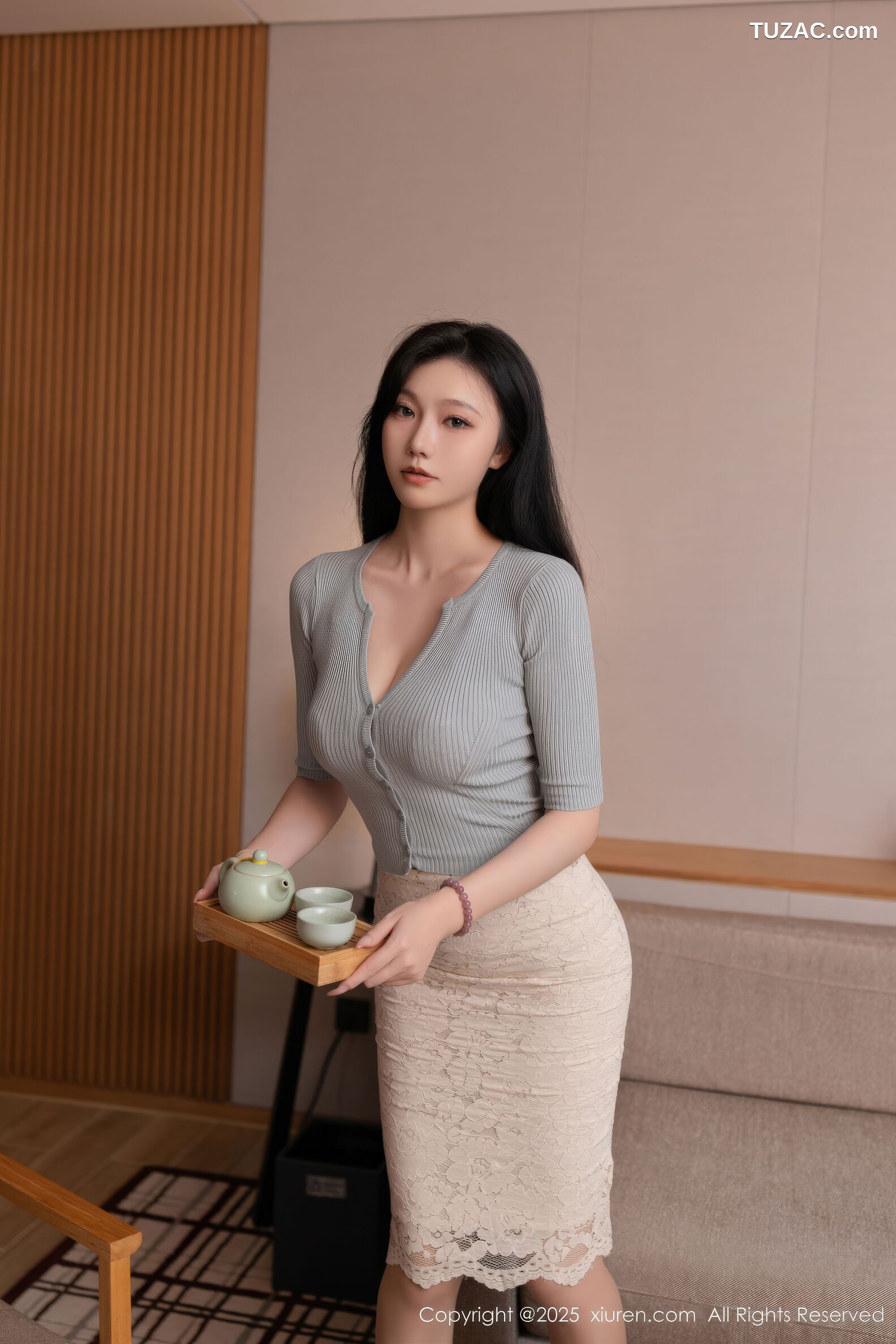 XiuRen秀人网-11116-安然anran-灰T浅色蕾丝裙-2025.12.16