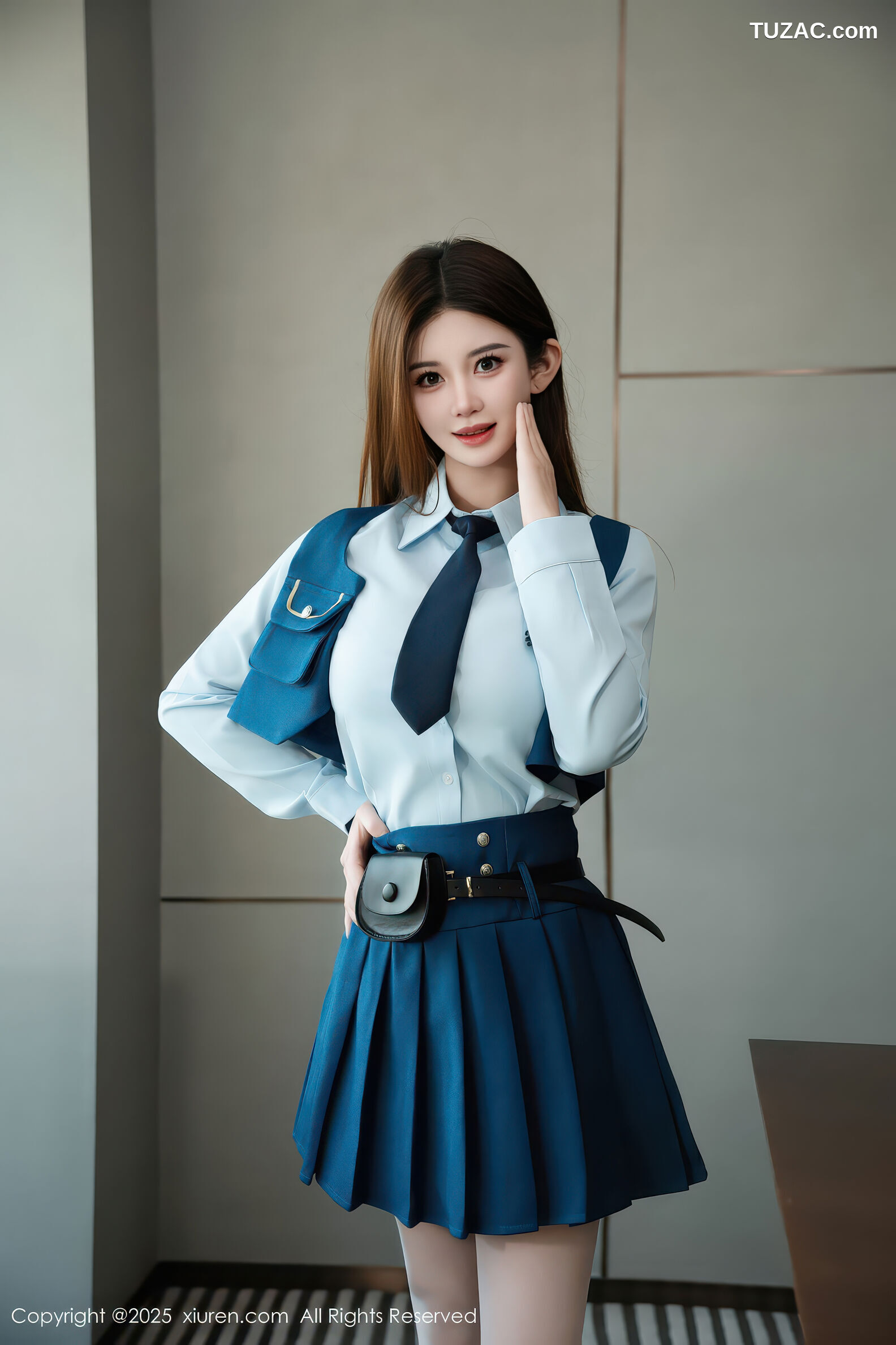XiuRen秀人网-11141-苏甜橙子-JK制服淡蓝衬衫深蓝绿百褶裙-2025.12.23