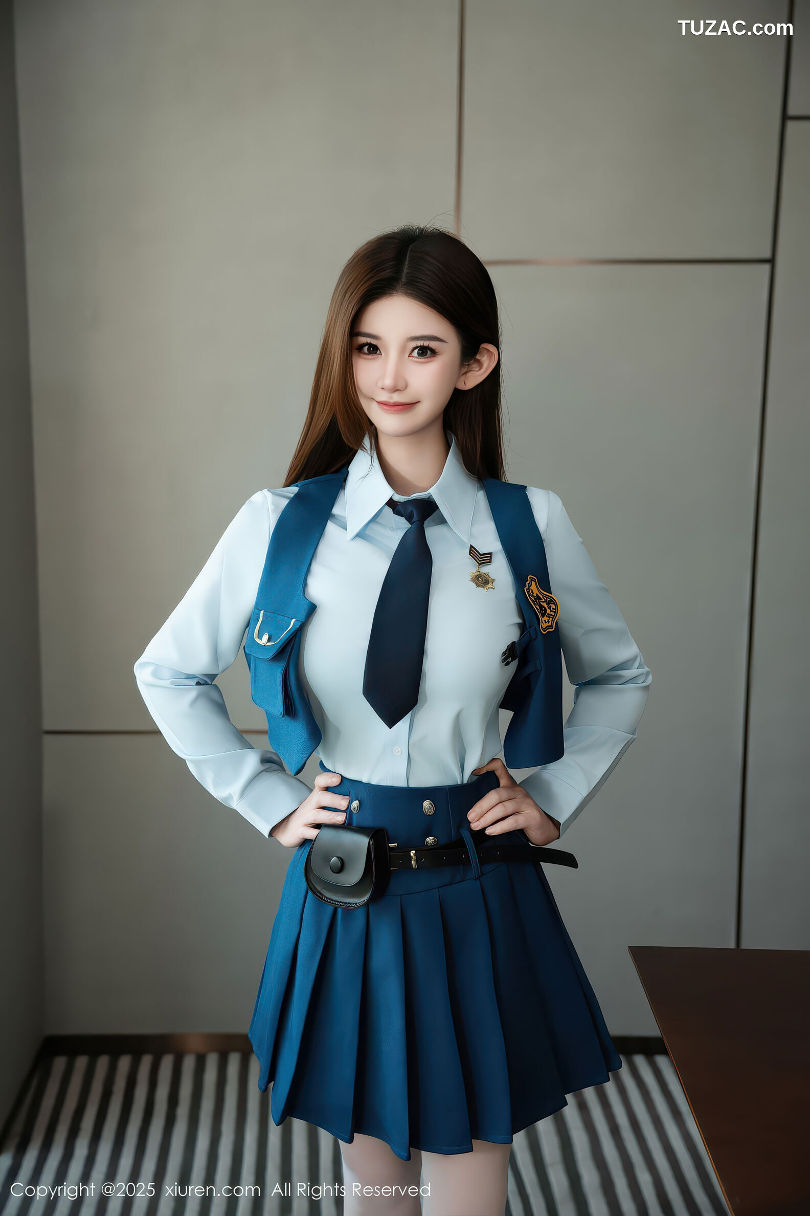 XiuRen秀人网-11141-苏甜橙子-JK制服淡蓝衬衫深蓝绿百褶裙-2025.12.23
