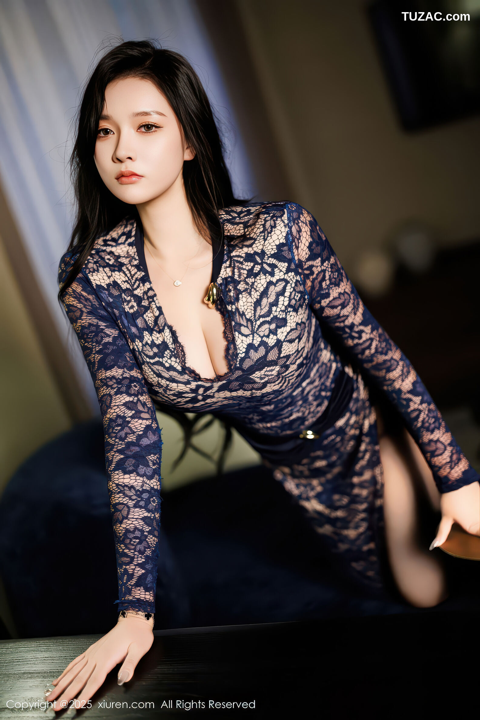 XiuRen秀人网-11148-娜比-蕾丝长裙魅惑黑丝-2025.12.24