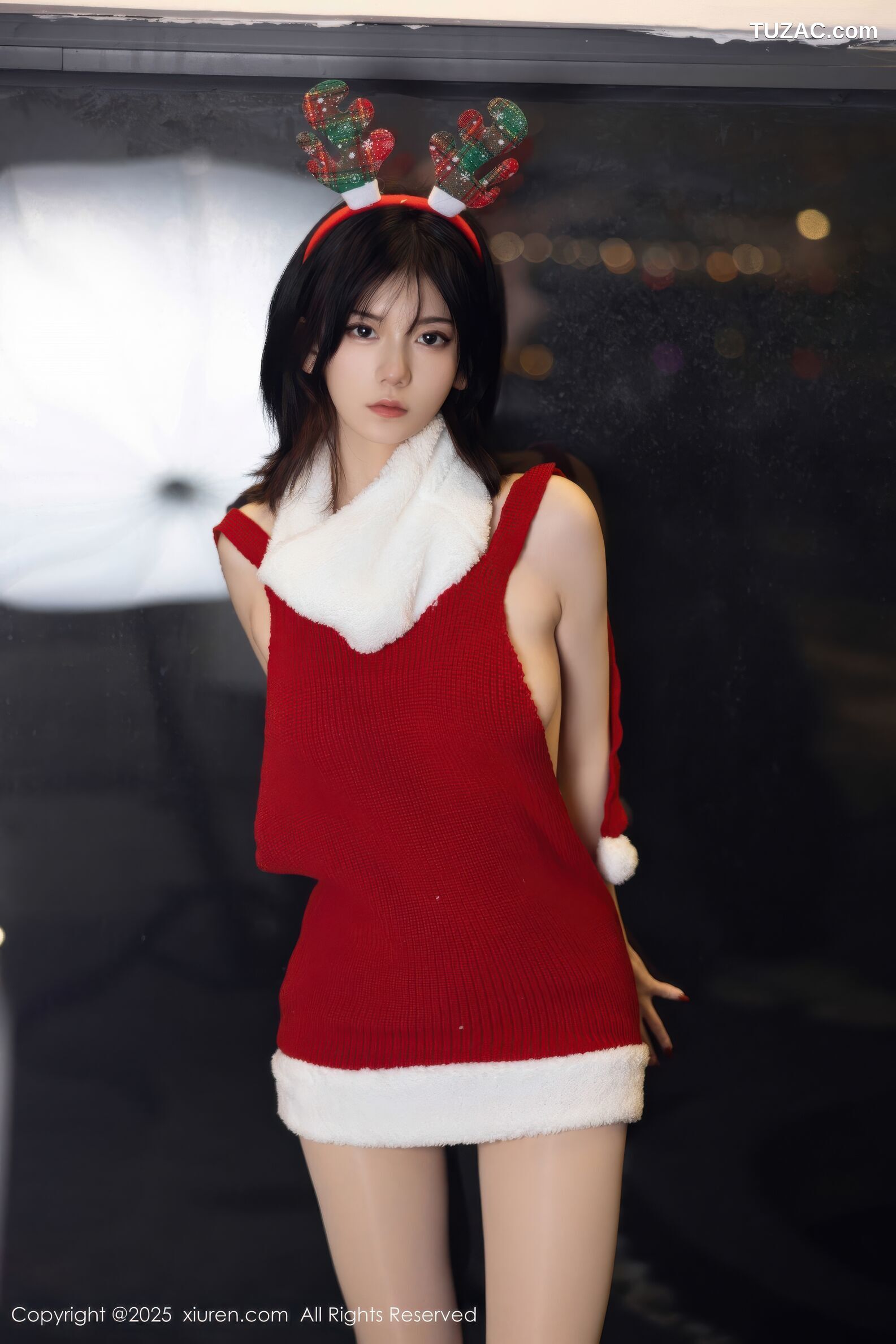 XiuRen秀人网-11158-凌七七-圣诞露背红色毛衣-2025.12.25
