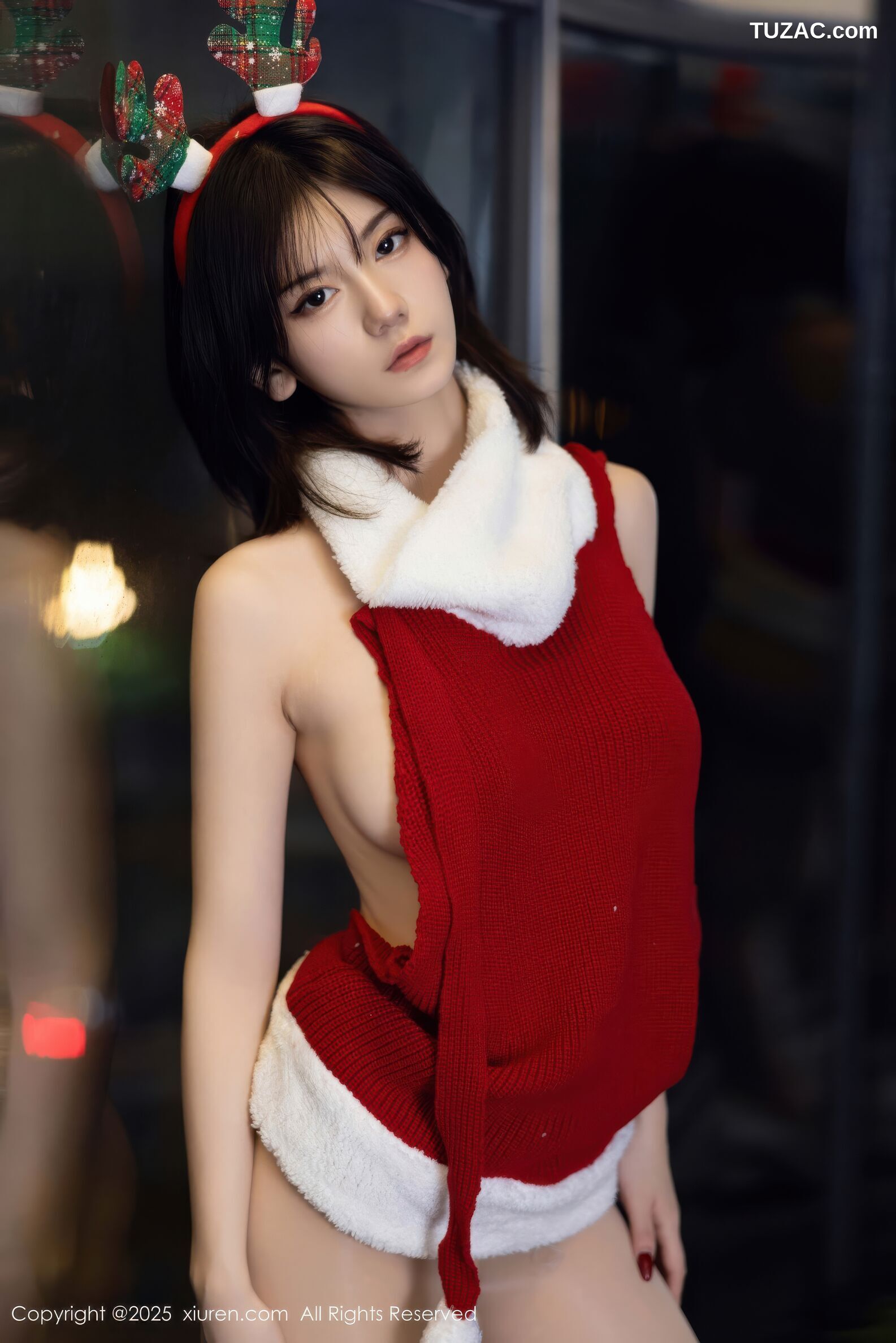 XiuRen秀人网-11158-凌七七-圣诞露背红色毛衣-2025.12.25
