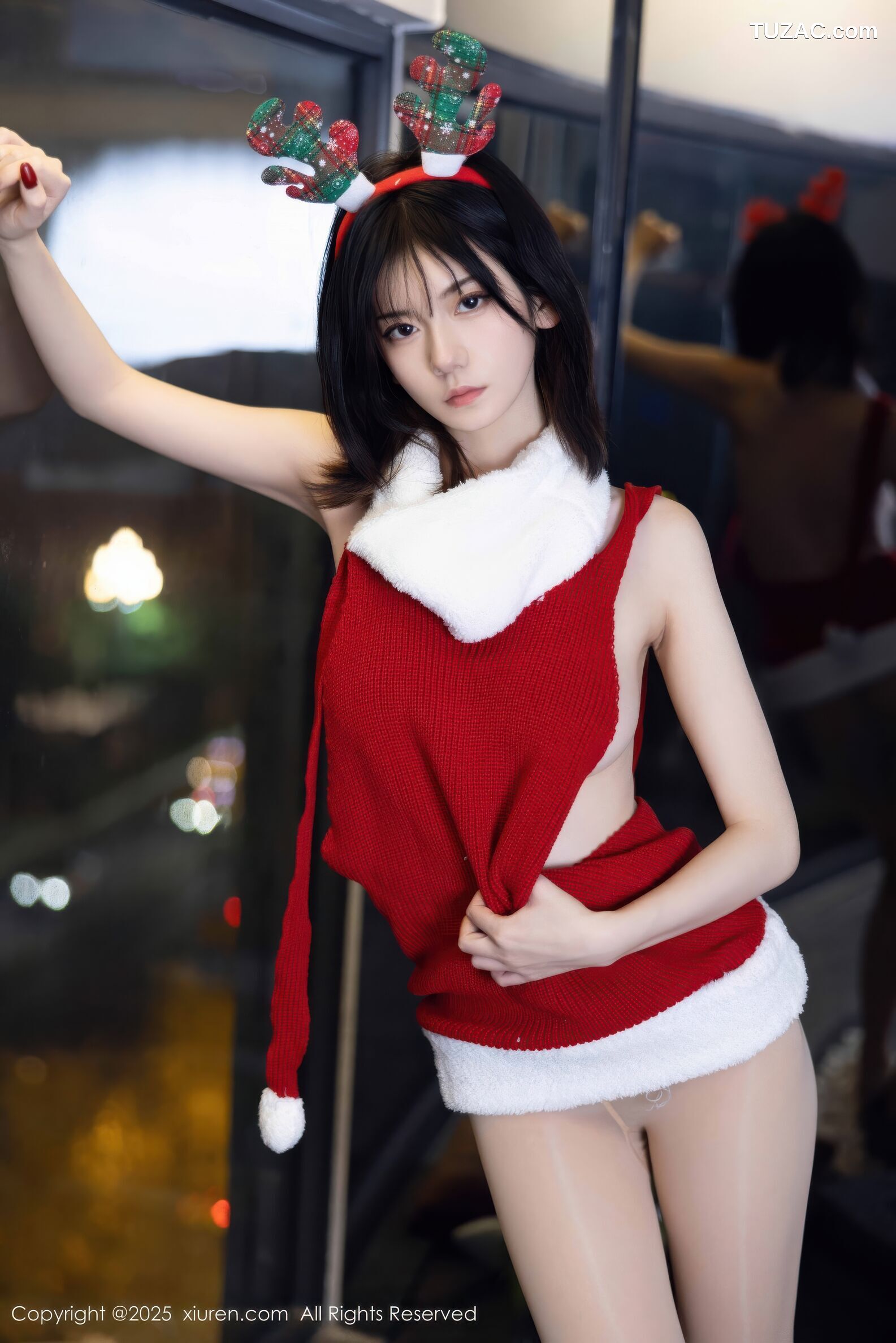 XiuRen秀人网-11158-凌七七-圣诞露背红色毛衣-2025.12.25