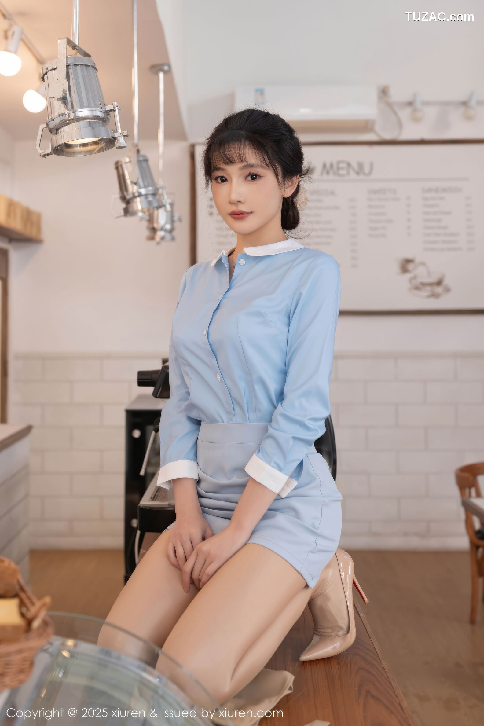 XiuRen秀人网-11159-陆萱萱-蓝杉Barista棕色围裙白色蕾丝肉丝-2025.12.25