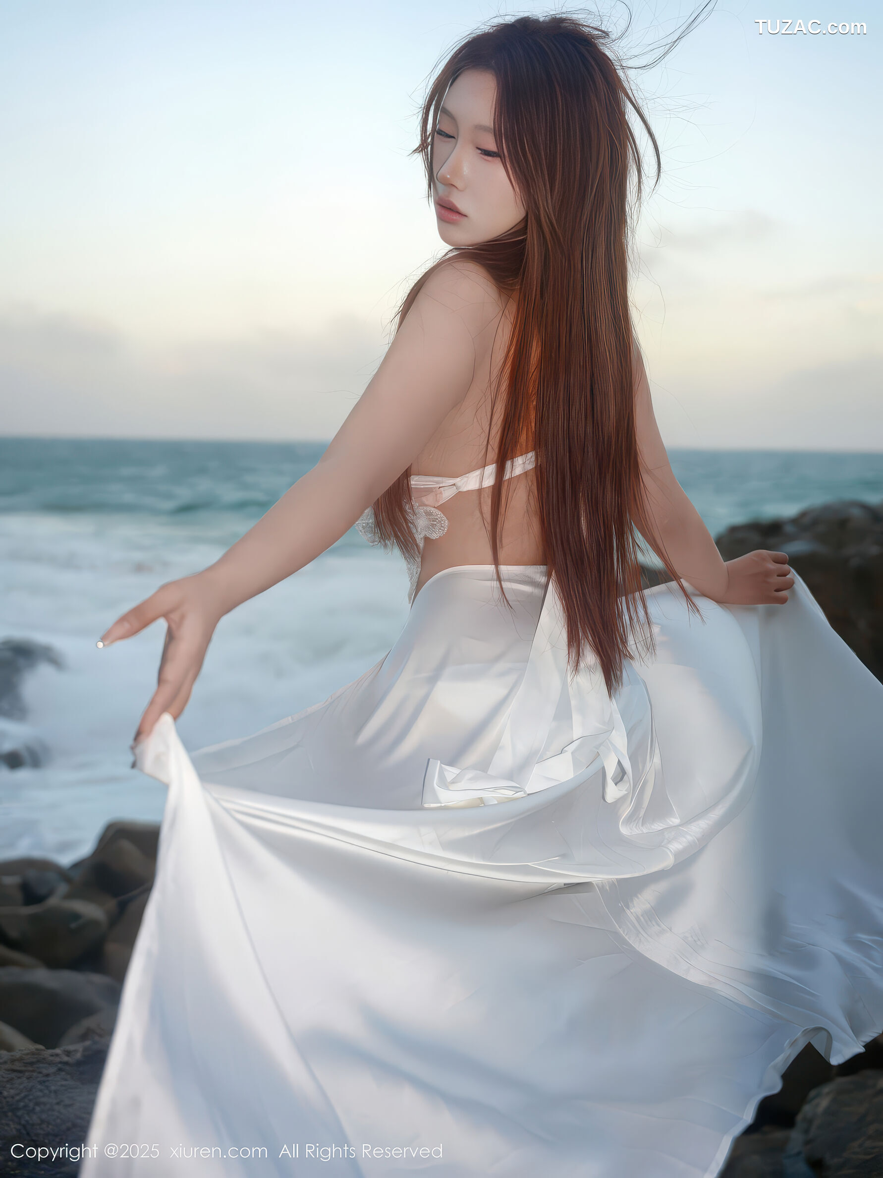 XiuRen秀人网-11164-金允希Yuki-白色泳衣沙滩美女-2025.12.26