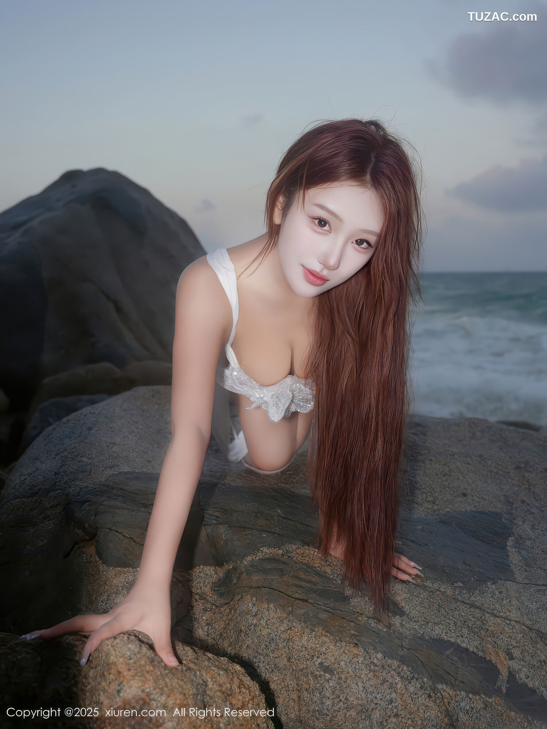 XiuRen秀人网-11164-金允希Yuki-白色泳衣沙滩美女-2025.12.26