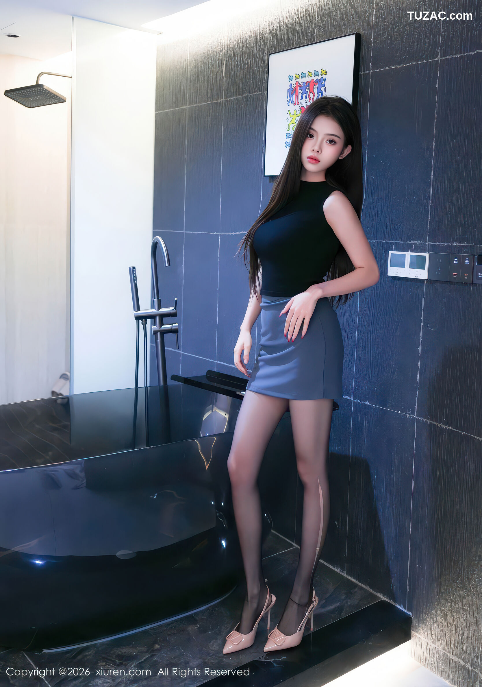 XiuRen秀人网-11277-小奶娇-黑色无袖T灰色包臀裙黑丝-2026.01.26