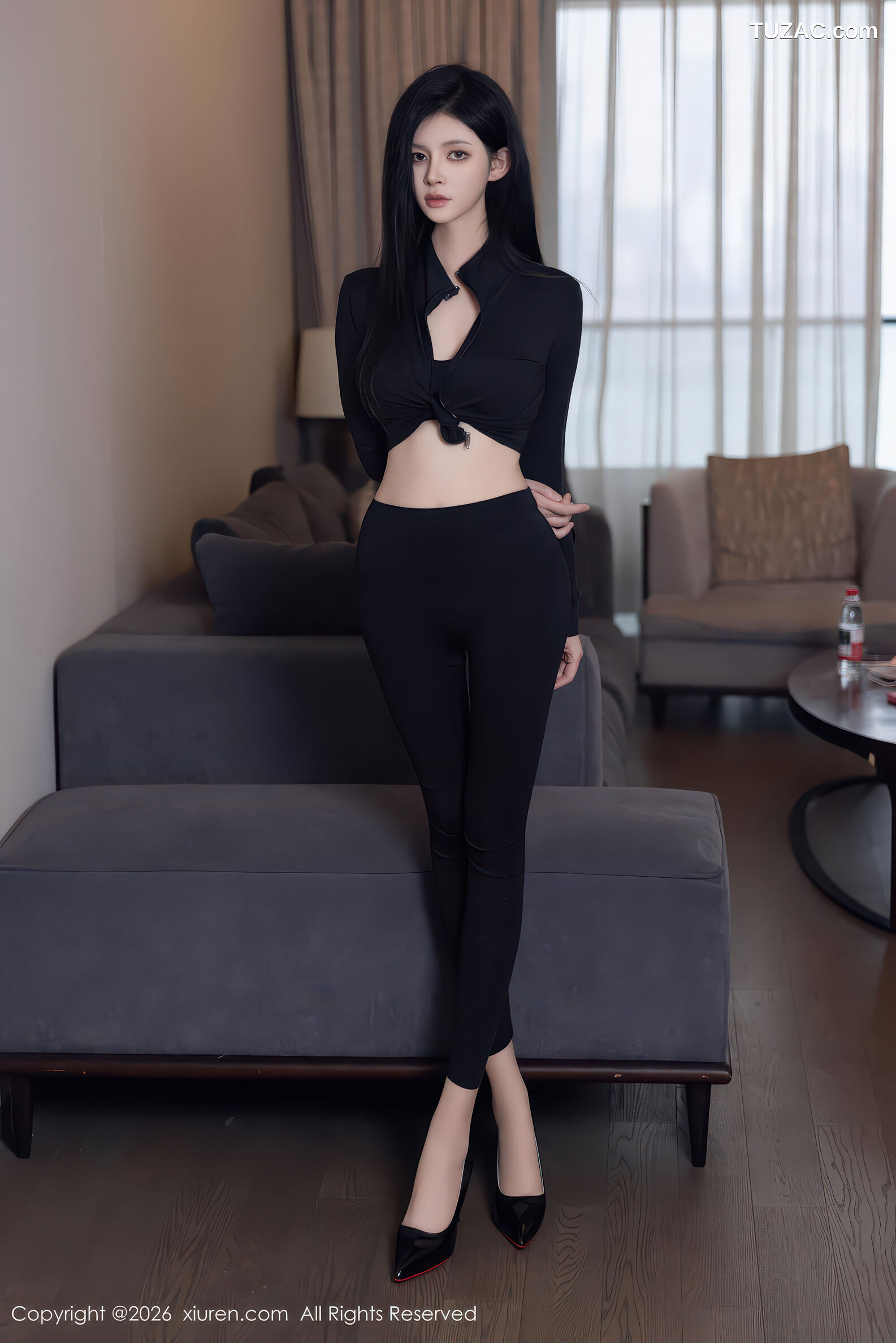 XiuRen秀人网-11283-沈如斯-黑衬衫黑裤肉色丝袜-2026.01.28