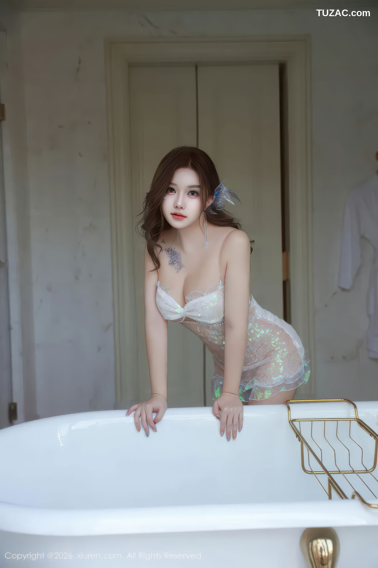 XiuRen秀人网-11298-小薯条nienie-美人鱼剧情-轻透白纱浴缸场景-2026.01.30