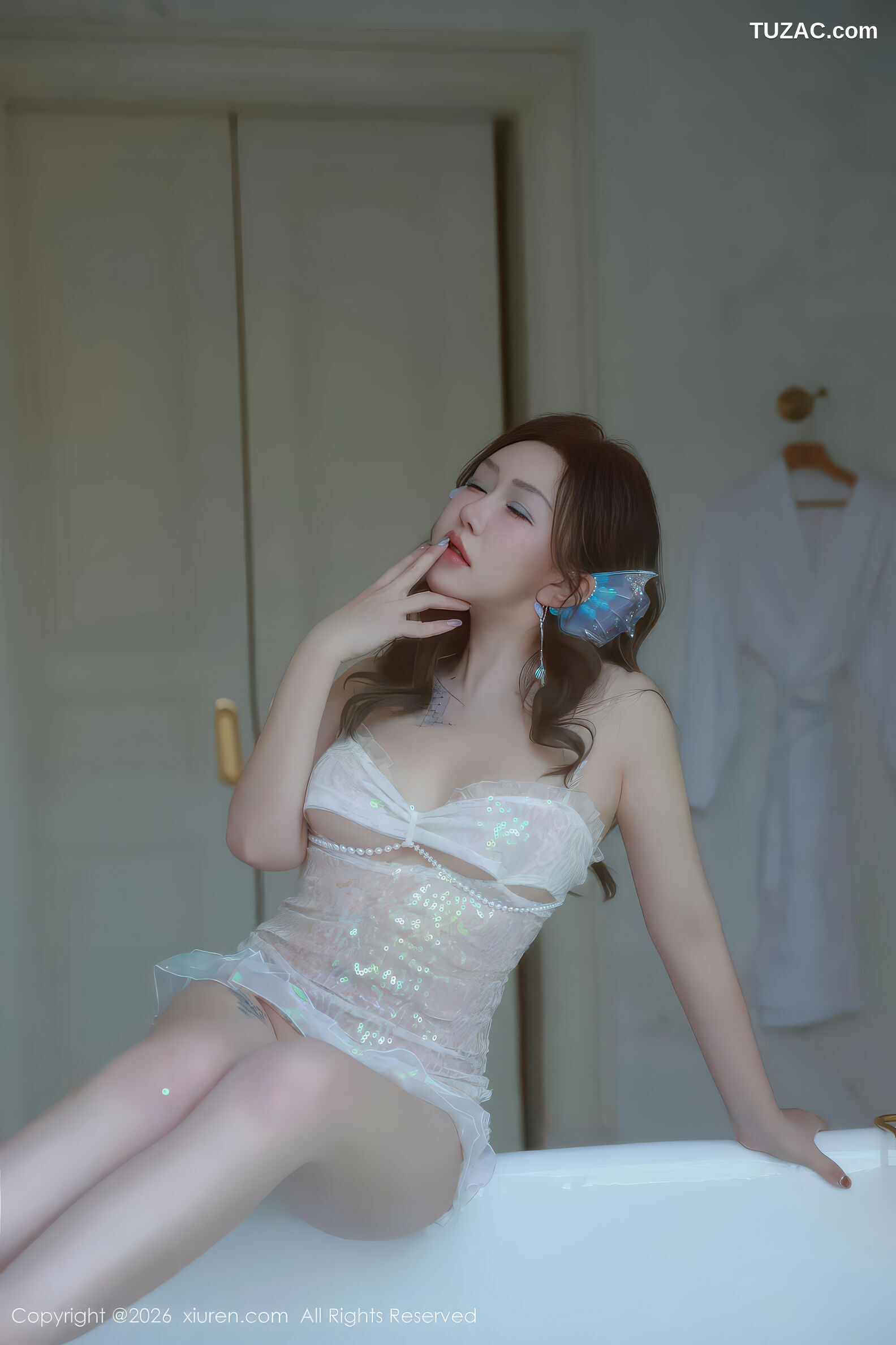 XiuRen秀人网-11298-小薯条nienie-美人鱼剧情-轻透白纱浴缸场景-2026.01.30