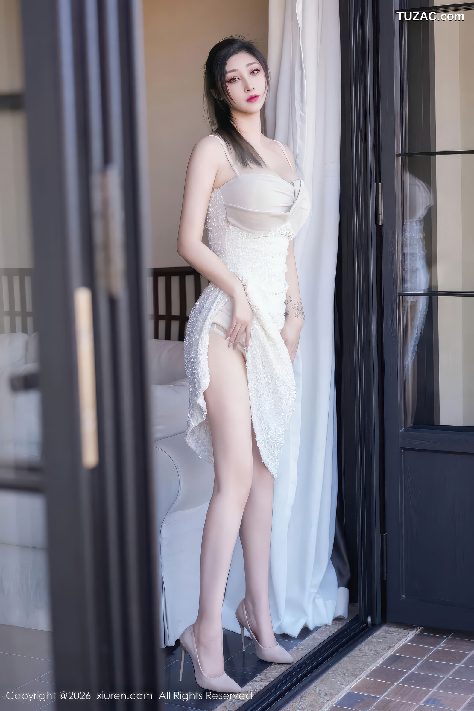 XiuRen秀人网-11301-妲己_Toxic-白吊带连衣裙-2026.01.30