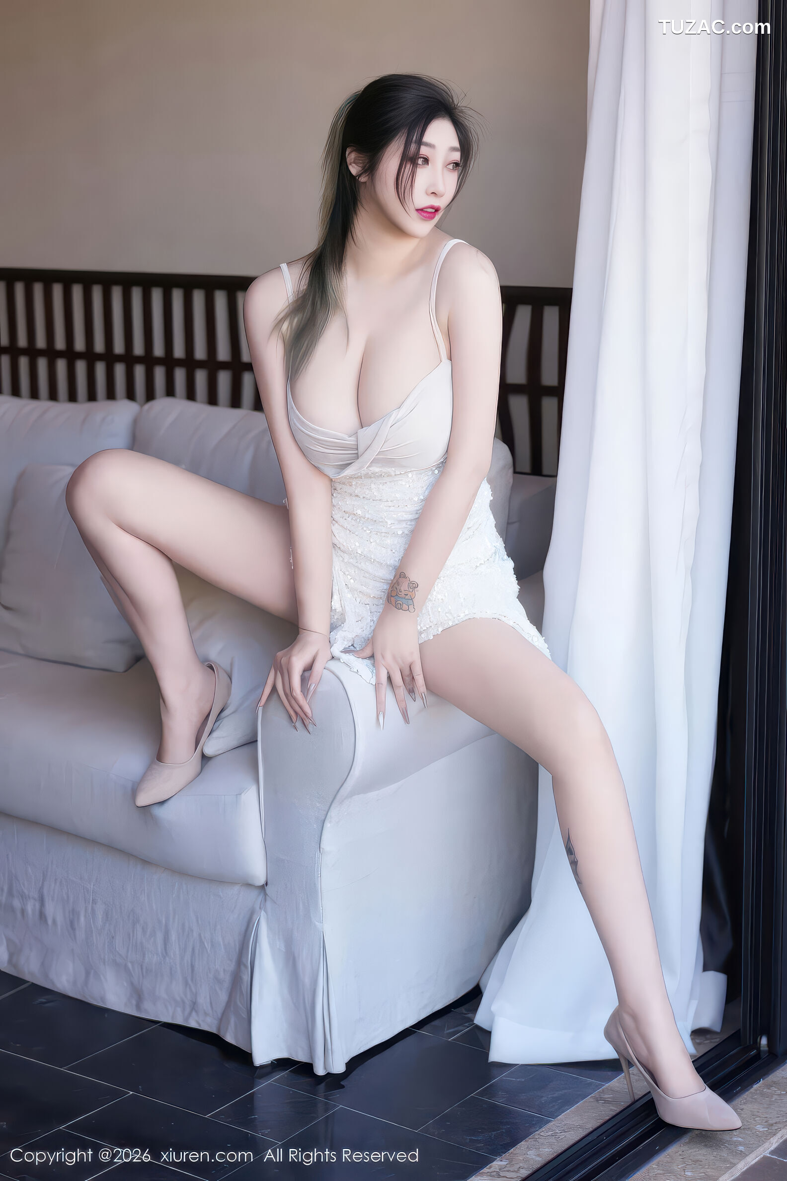 XiuRen秀人网-11301-妲己_Toxic-白吊带连衣裙-2026.01.30