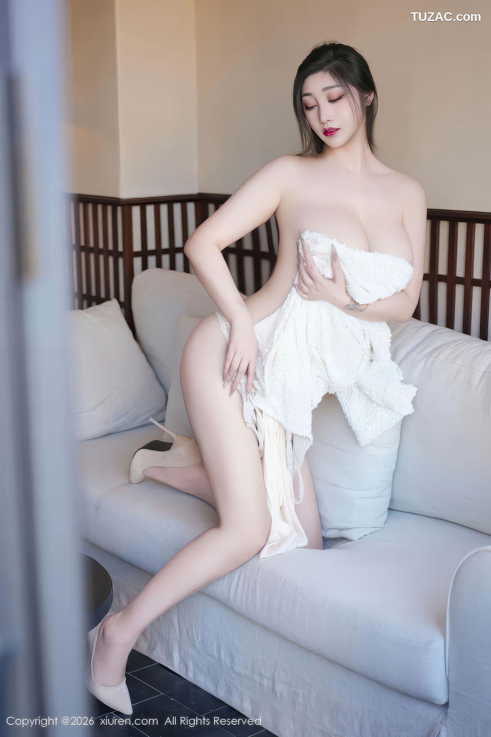XiuRen秀人网-11301-妲己_Toxic-白吊带连衣裙-2026.01.30