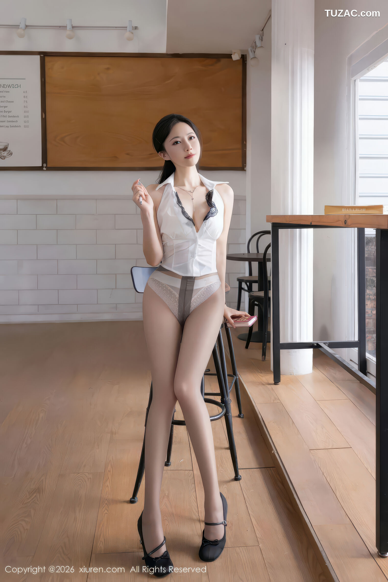 XiuRen秀人网-11304-鱼子酱Fish-咖啡馆美女白衬衫黑短裙-2026.01.30