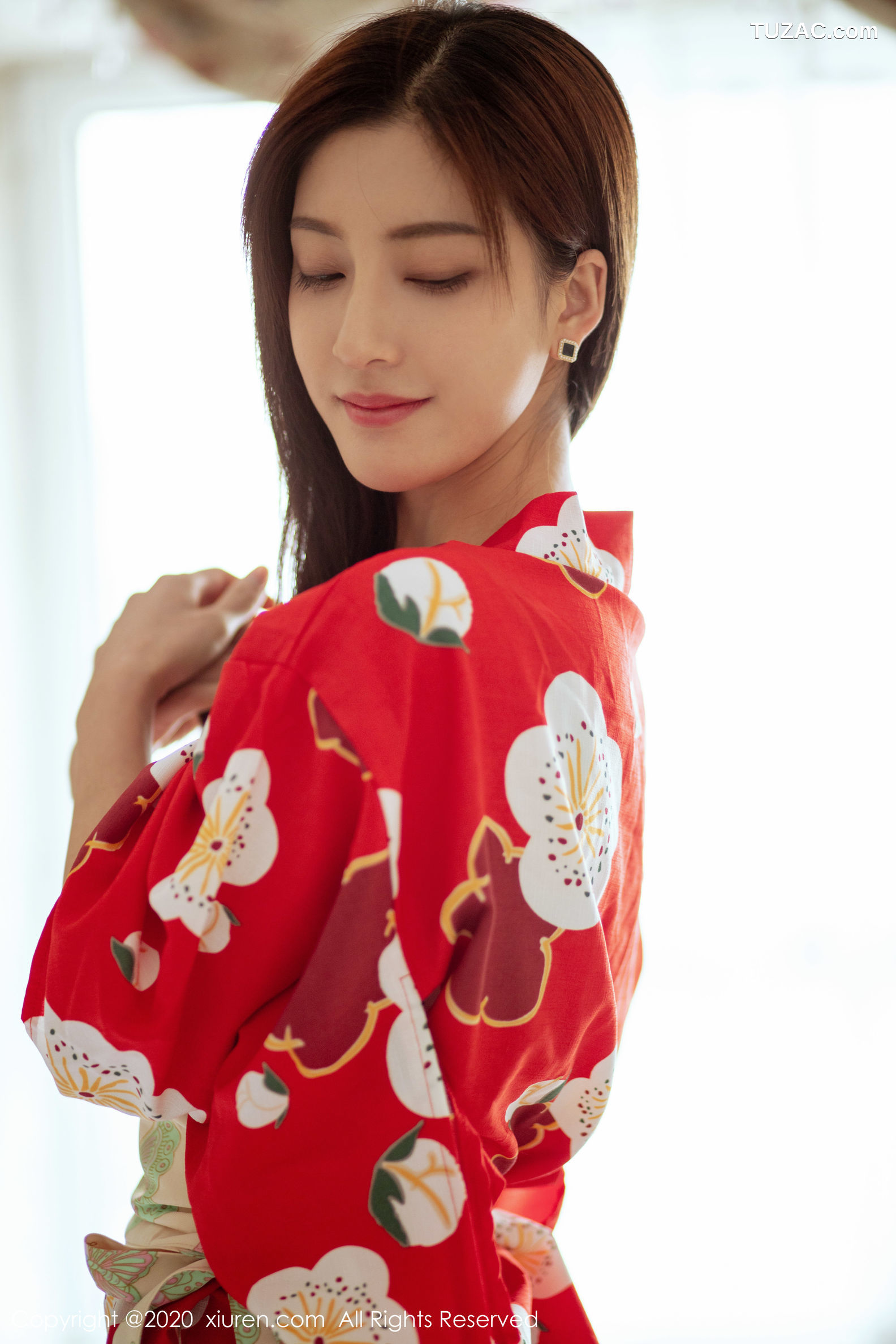 XiuRen秀人网-2015-林文文Yooki-《和服黑丝主题系列》-2020.02.28