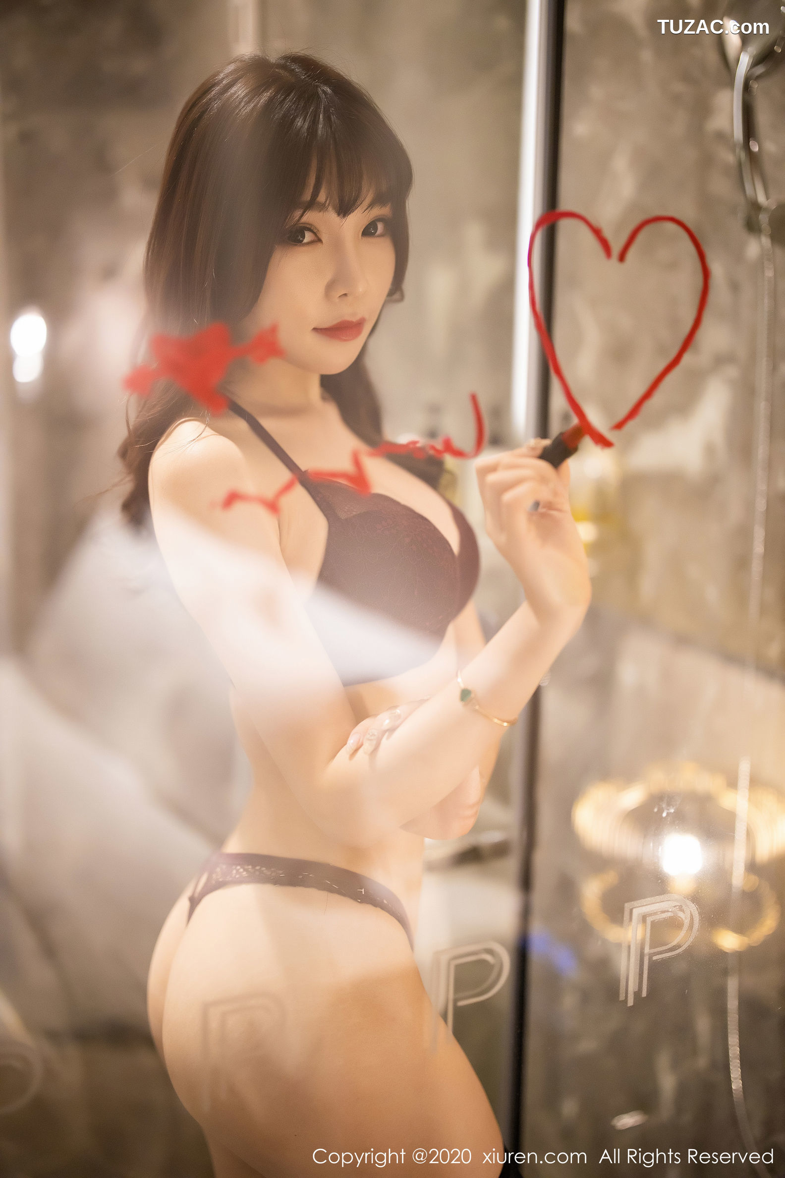 XiuRen秀人网-2019-芝芝-《性感浴室》-2020.03.02