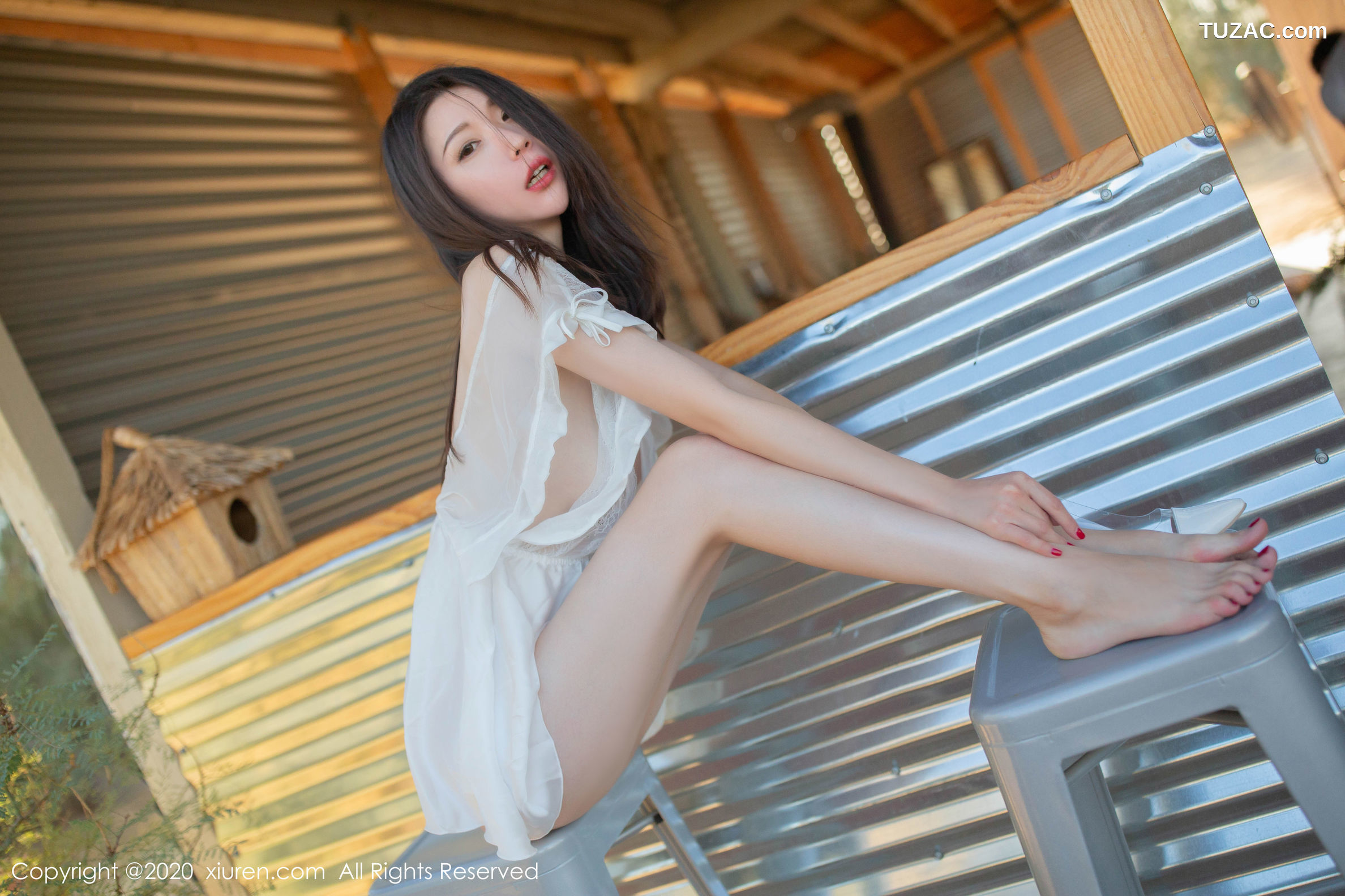 XiuRen秀人网-2028-梦心月-《美国酒吧女郎》-2020.03.04