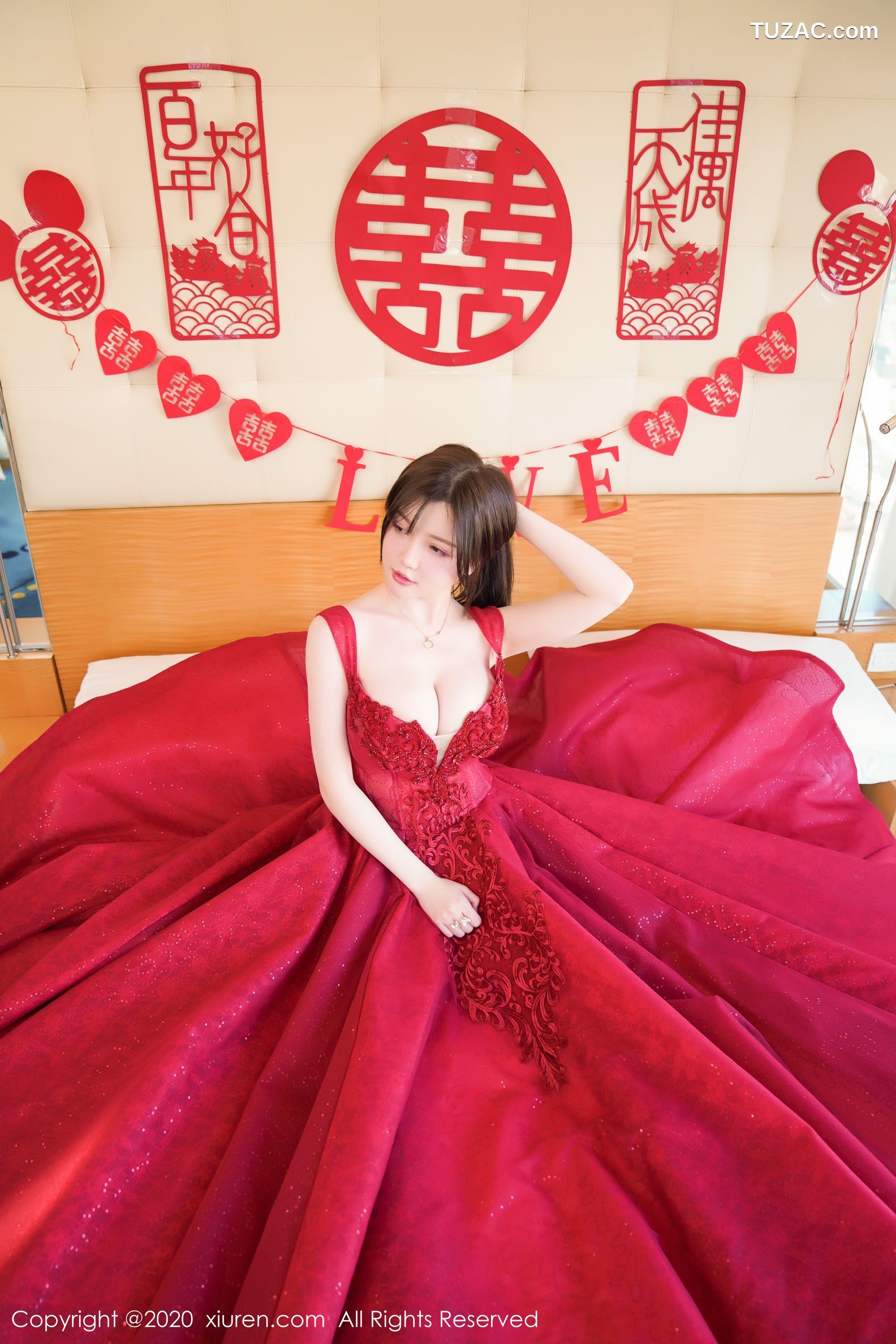 XiuRen秀人网-2058-糯美子-《新娘主题》-2020.03.13