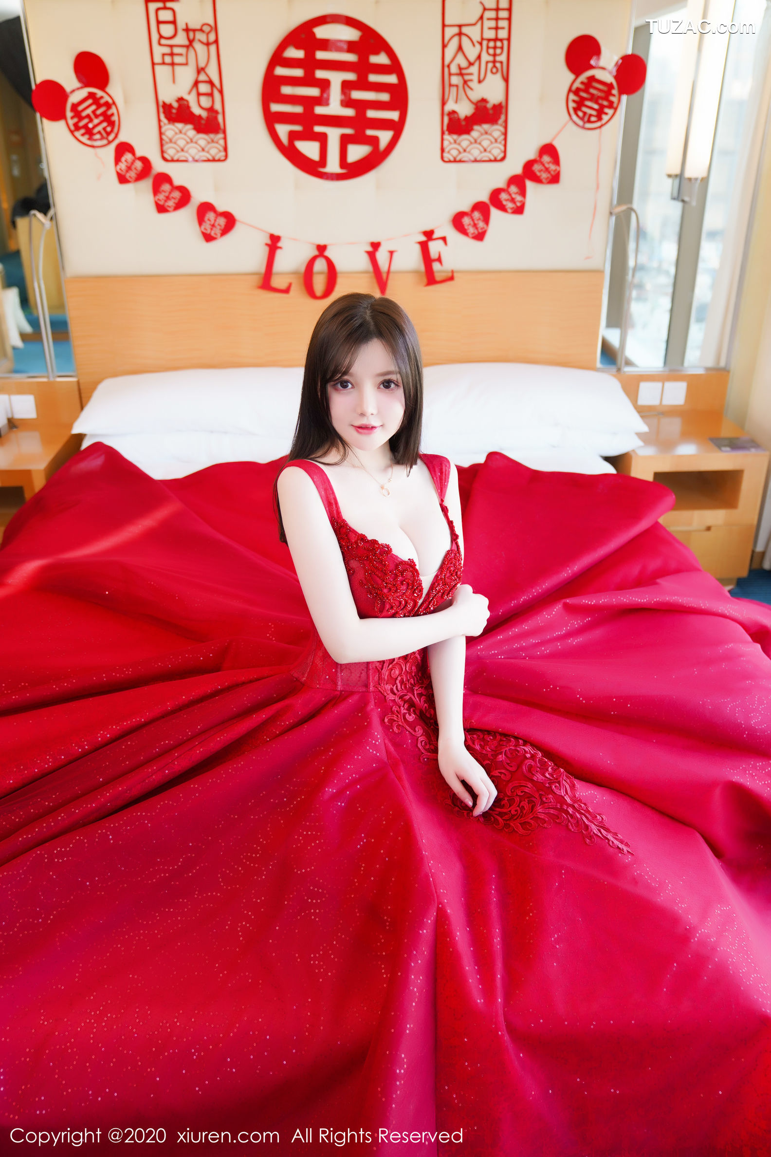 XiuRen秀人网-2058-糯美子-《新娘主题》-2020.03.13