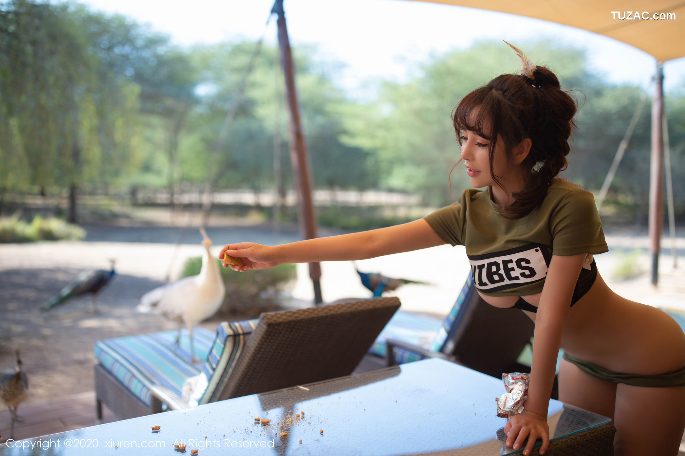 XiuRen秀人网-2070-陶喜乐_lele-东欧旅拍-探险家系列-第二部-短裙美胸-2020.03.17