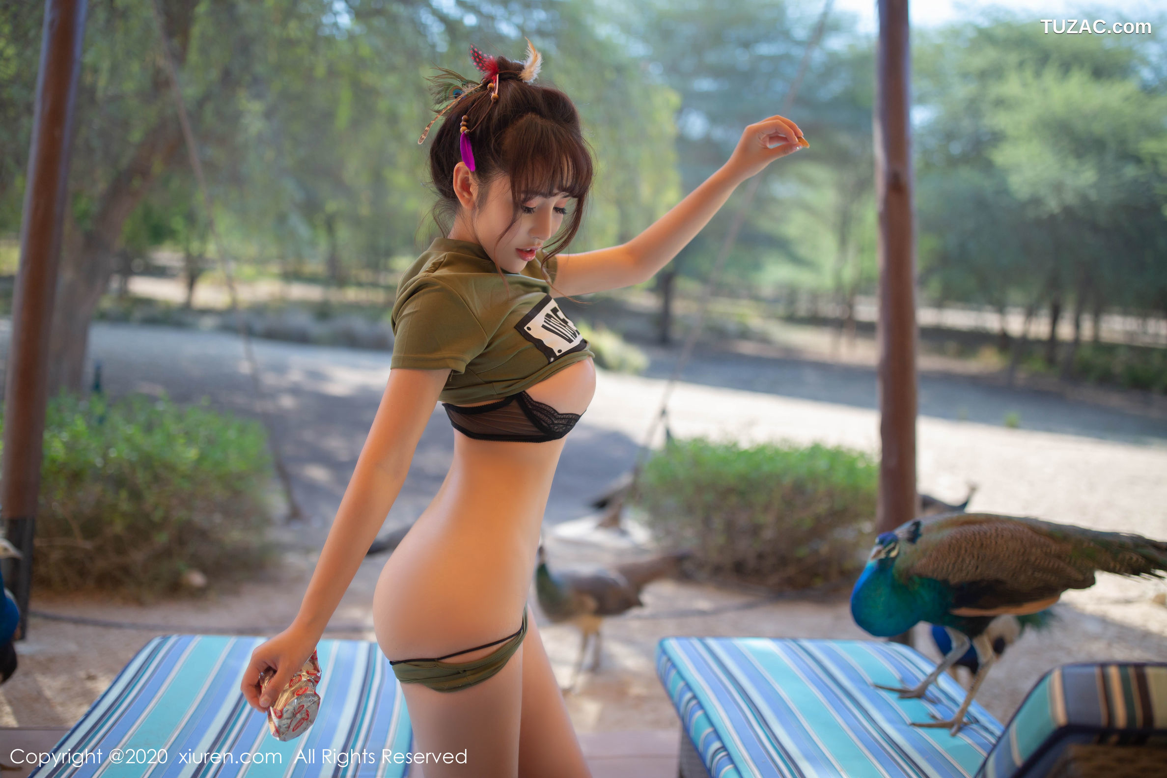 XiuRen秀人网-2070-陶喜乐_lele-东欧旅拍-探险家系列-第二部-短裙美胸-2020.03.17