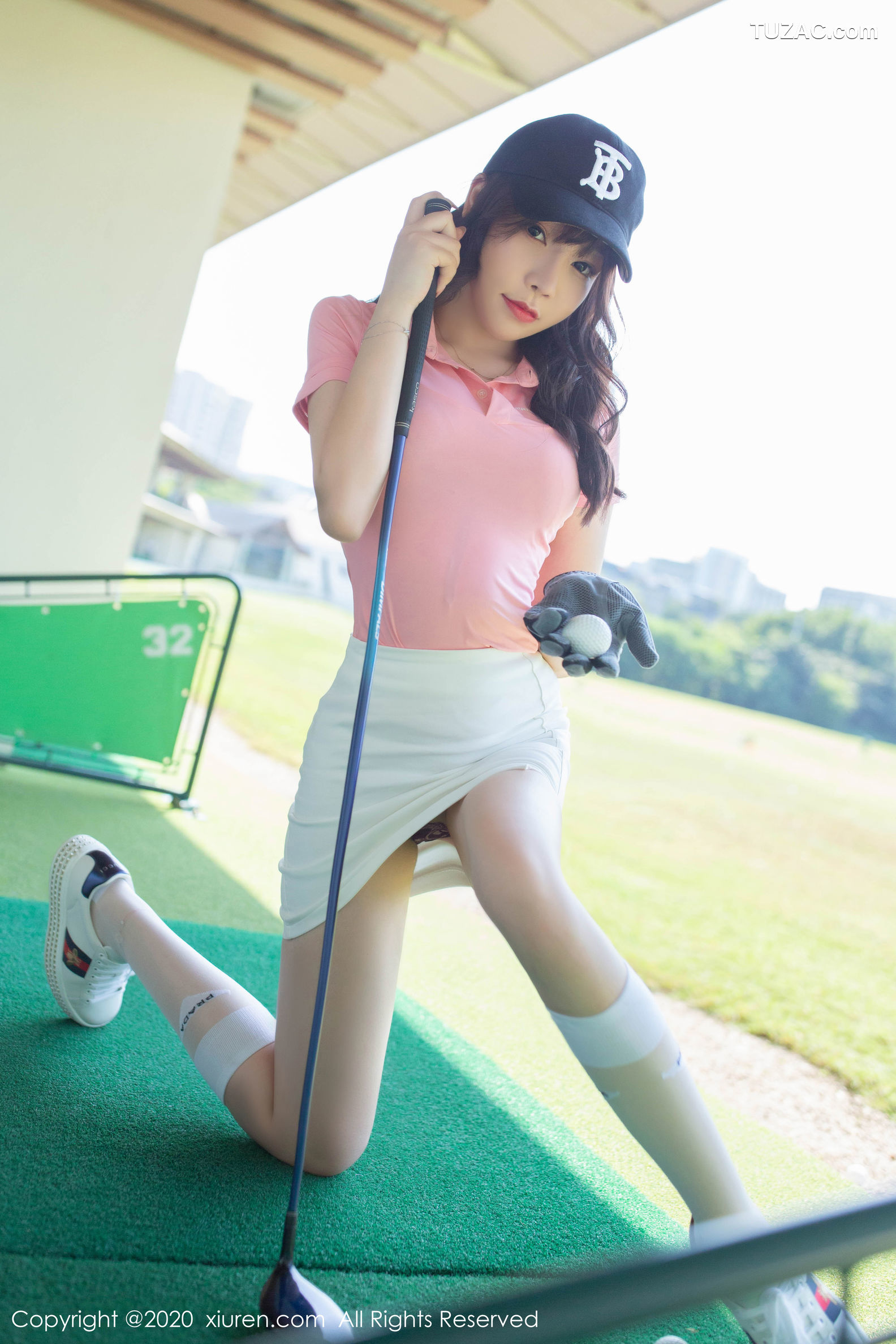 XiuRen秀人网-2091-芝芝-《高尔夫主题》-2020.03.23