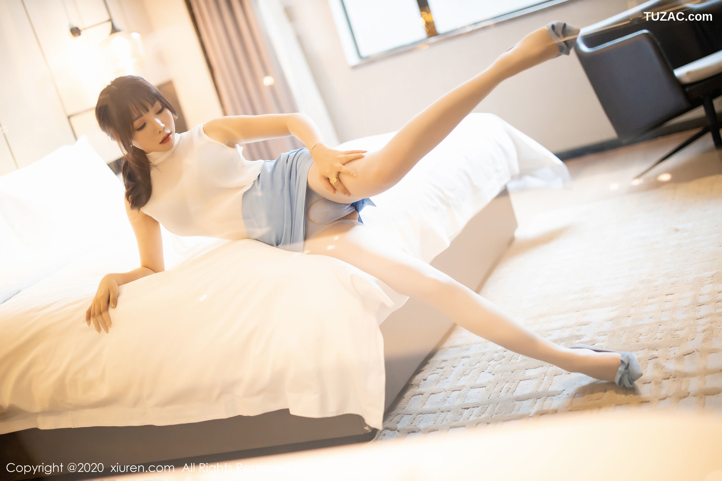 XiuRen秀人网-2107-芝芝-《藏不住的娇躯》-2020.03.27