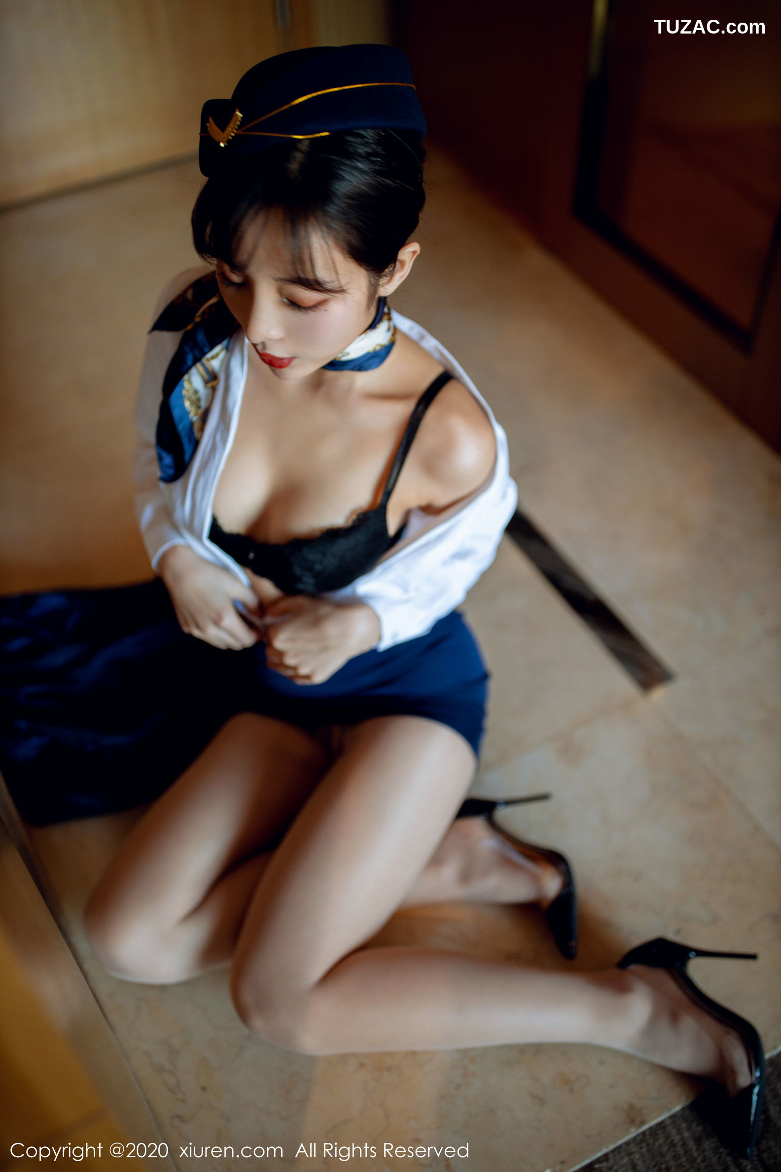 XiuRen秀人网-2119-陈小喵-《空姐制服》-2020.03.31