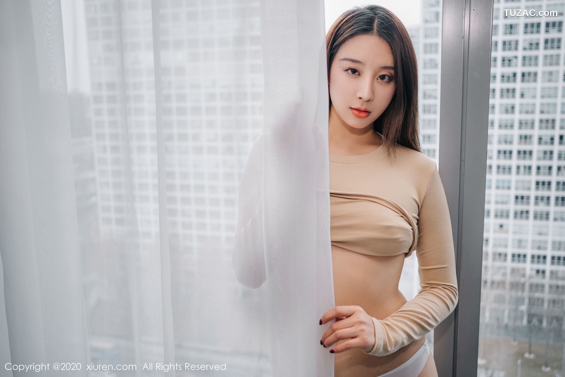 XiuRen秀人网-2124-筱慧-《魅惑姿态诱人》-2020.04.02