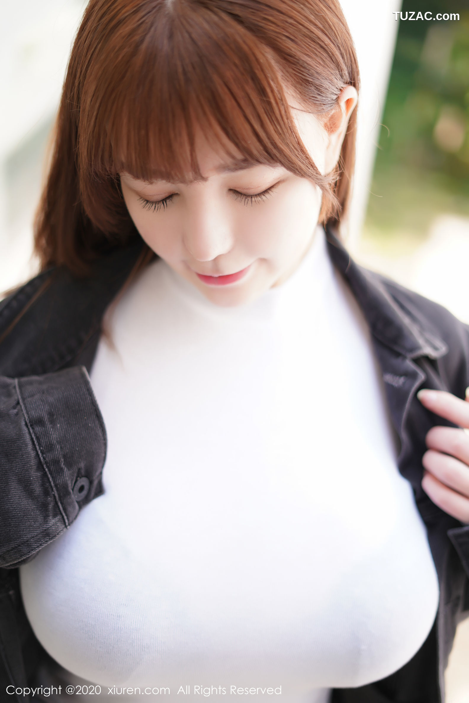XiuRen秀人网-2147-Uu酱-《黑色外套系列》-2020.04.13