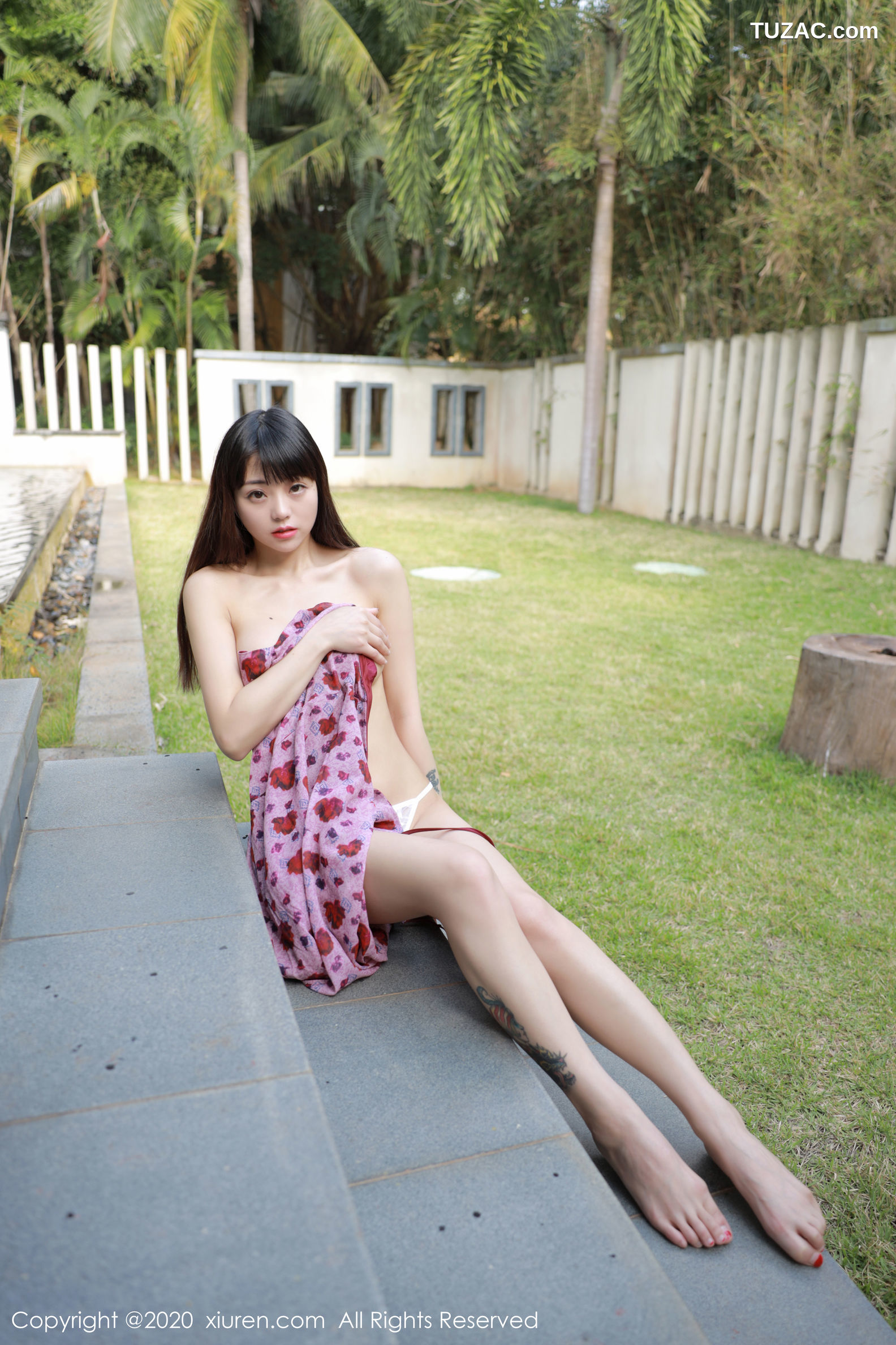 XiuRen秀人网-2156-小水Blue-《小碎裙外拍系列》-2020.04.15