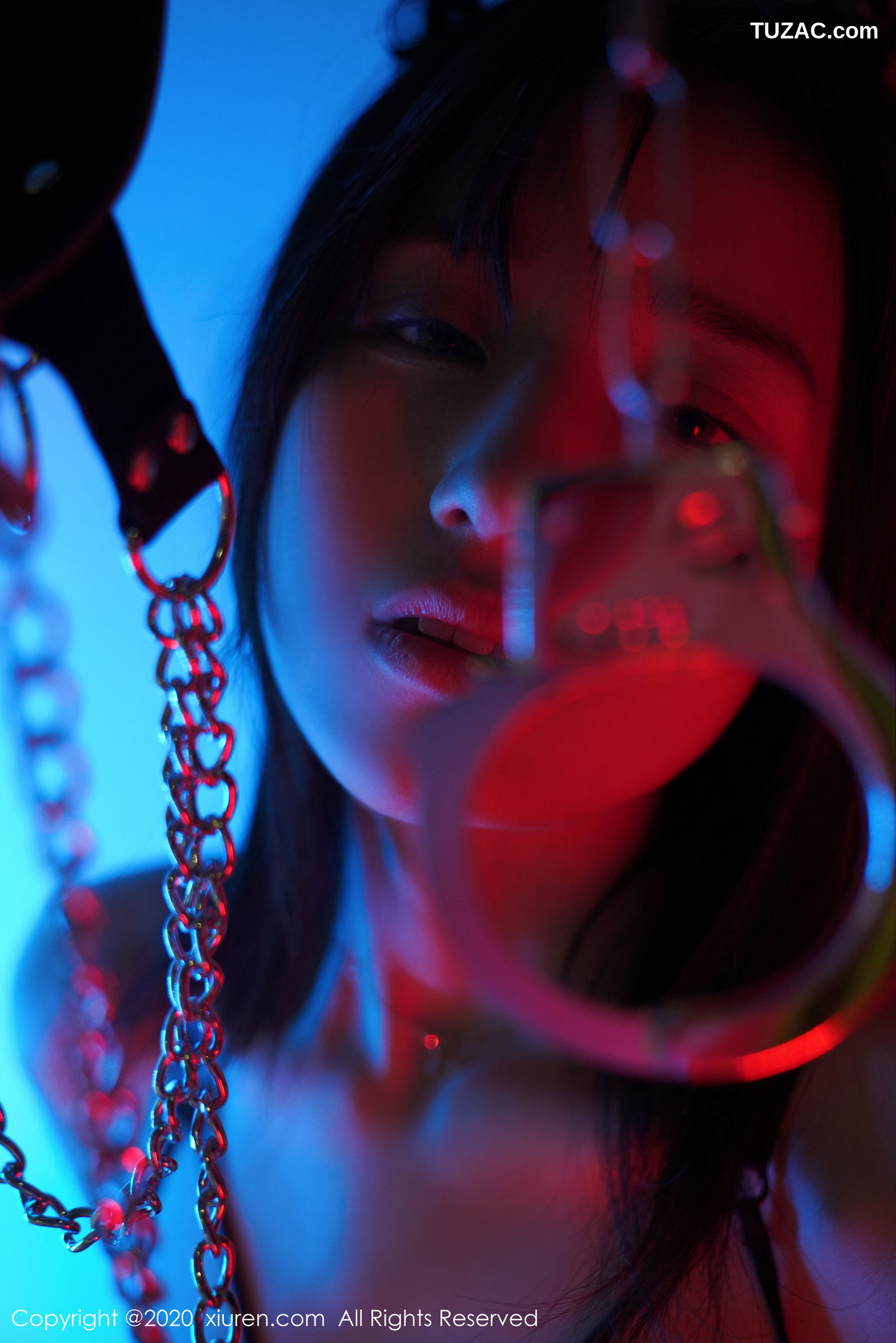 XiuRen秀人网-2178-仓井优香-《色彩与情趣之下的视觉冲击》-2020.04.22