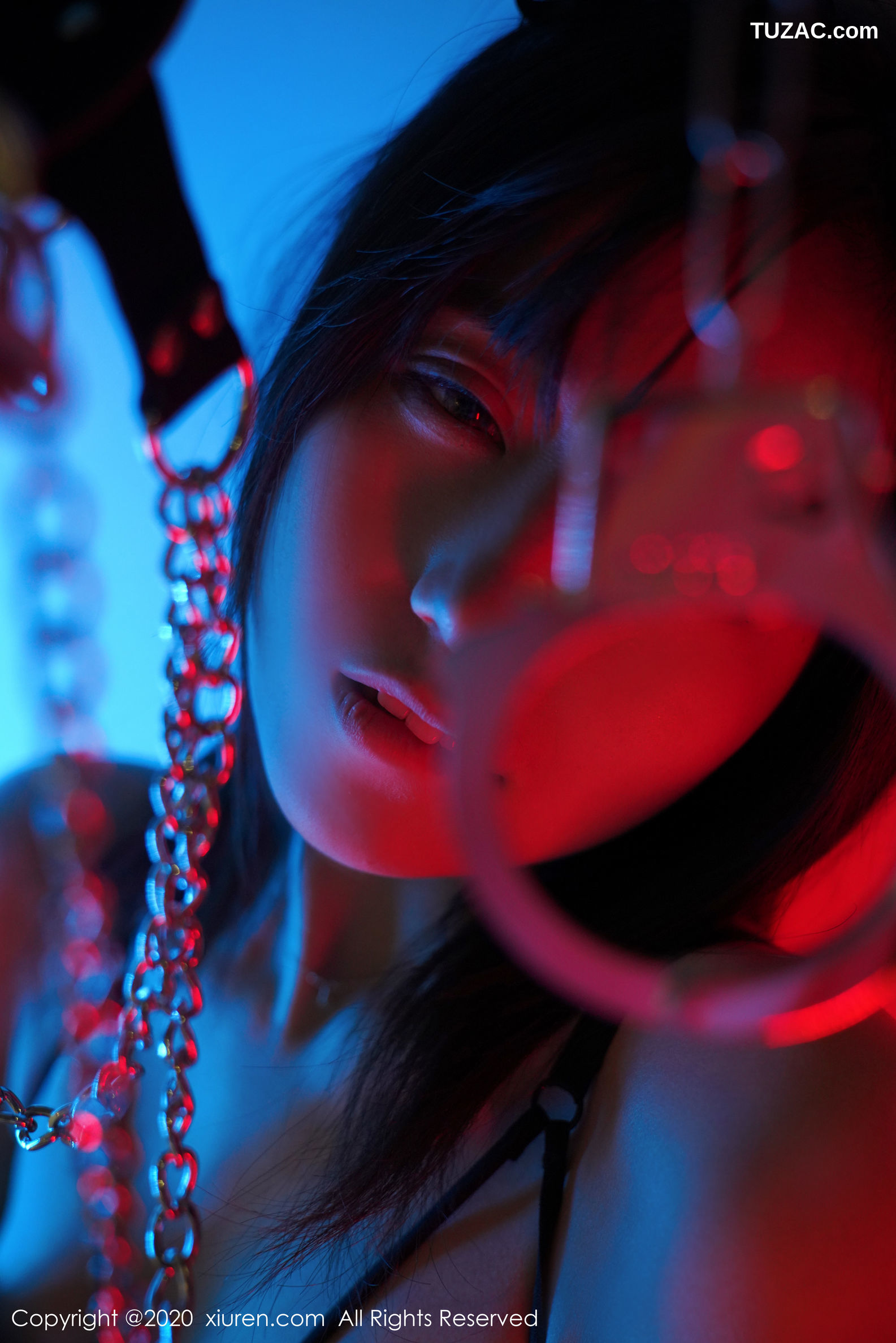 XiuRen秀人网-2178-仓井优香-《色彩与情趣之下的视觉冲击》-2020.04.22