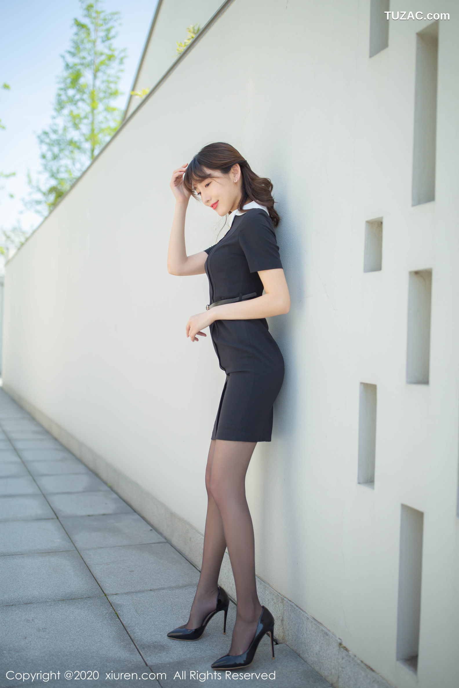 XiuRen秀人网-2185-陆萱萱-《连衣裙黑丝主题系列》-2020.04.23