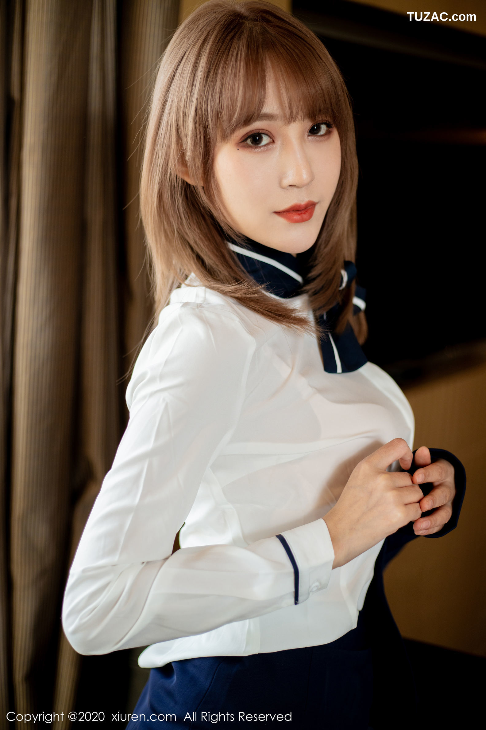 XiuRen秀人网-2224-周慕汐Fairy-《职场秘书OL系列》-2020.05.07