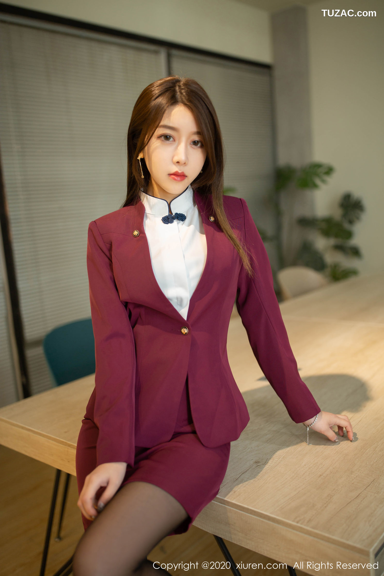 XiuRen秀人网-2251-夏诗雯Sally-《职场Boss》-2020.05.15