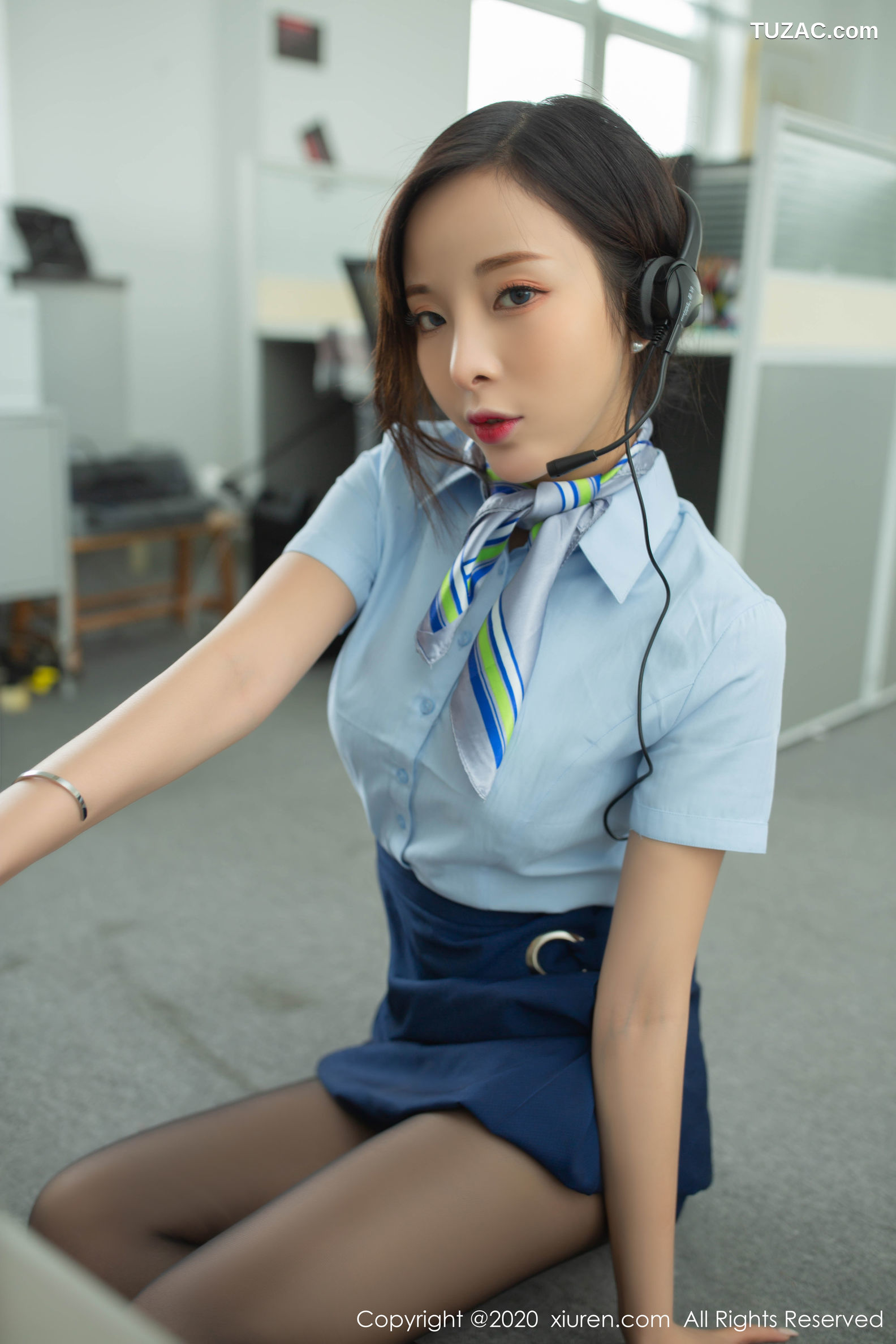 XiuRen秀人网-2257-陈小喵-《客服小姐姐》-2020.05.18