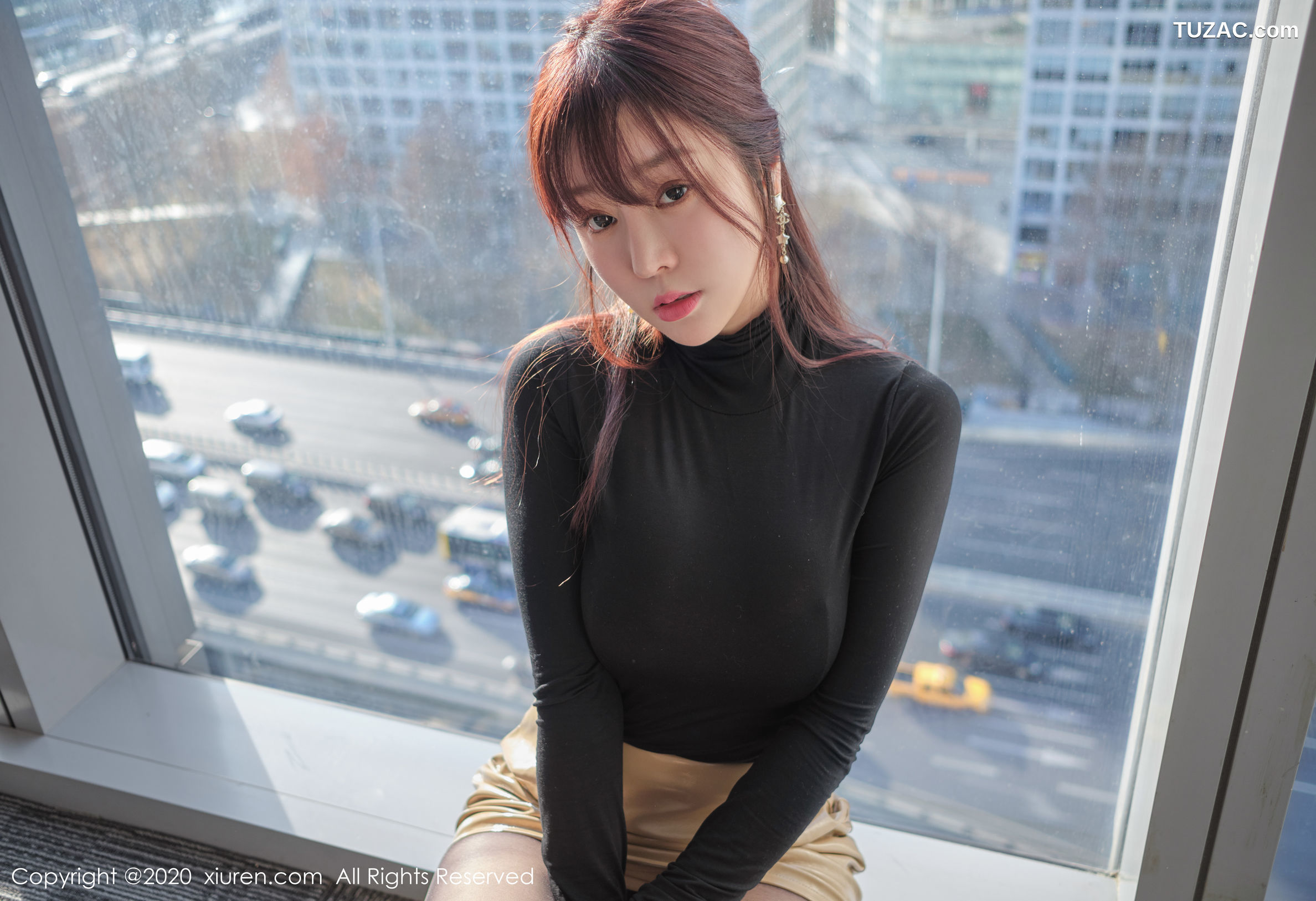 XiuRen秀人网-2259-王雨纯-《秘书制服诱惑》-2020.05.19