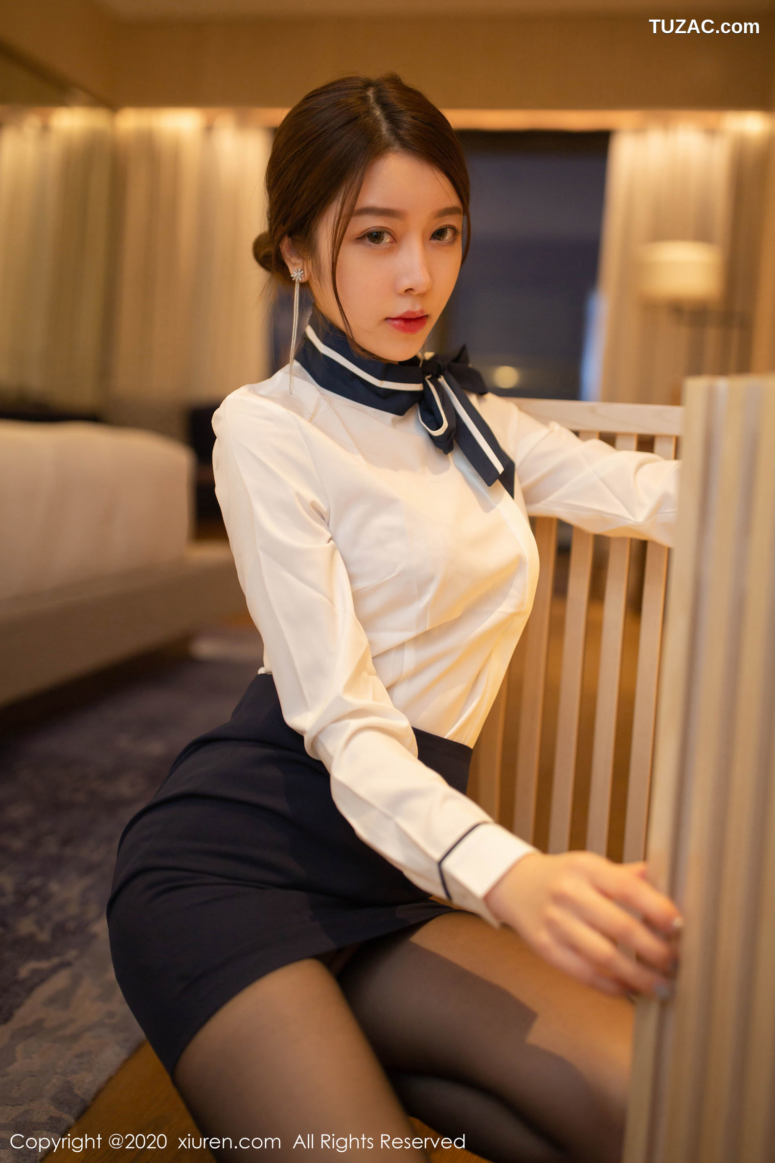 XiuRen秀人网-2267-夏诗雯Sally-《秘书OL主题》-2020.05.20