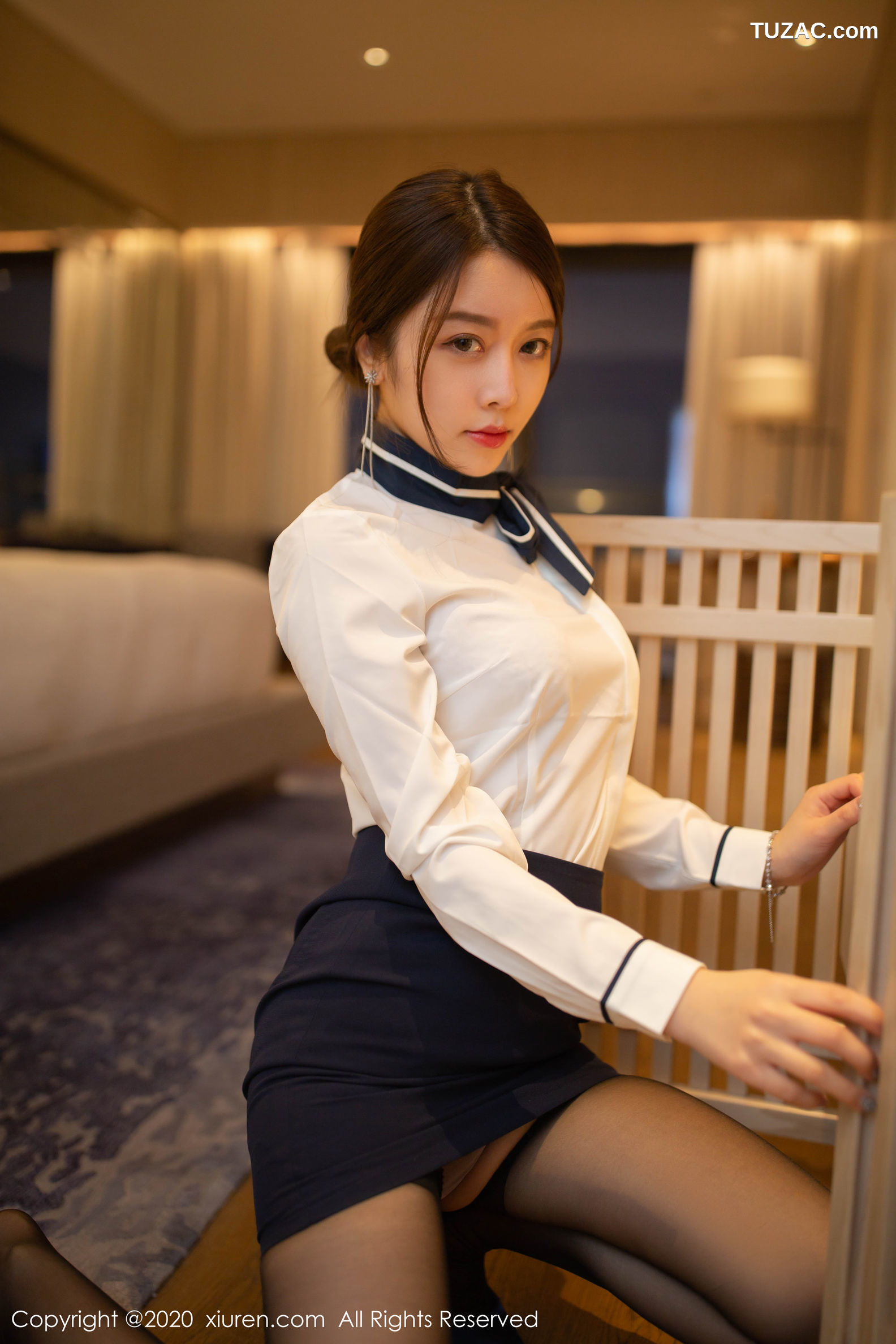 XiuRen秀人网-2267-夏诗雯Sally-《秘书OL主题》-2020.05.20