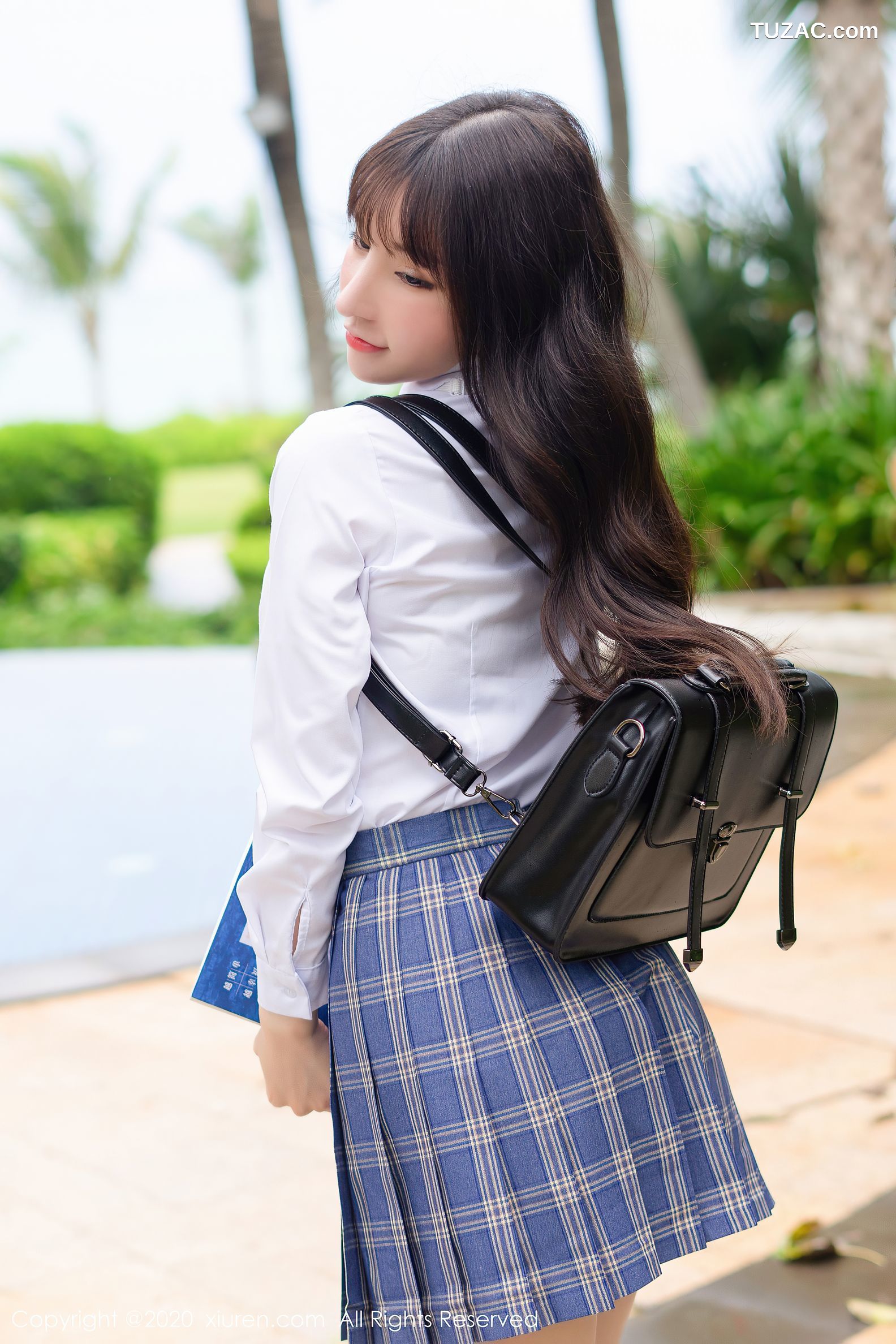 XiuRen秀人网-2290-周于希-《清纯学生制服》-2020.07.03