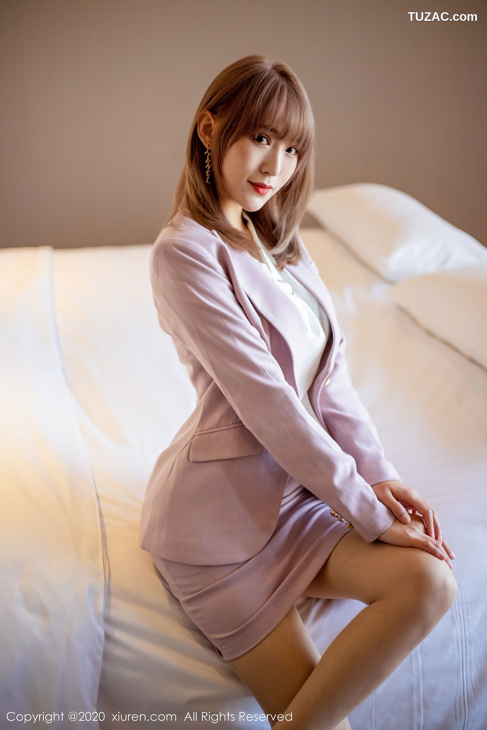 XiuRen秀人网-2304-周慕汐Fairy-《职场西装系列》-2020.07.08