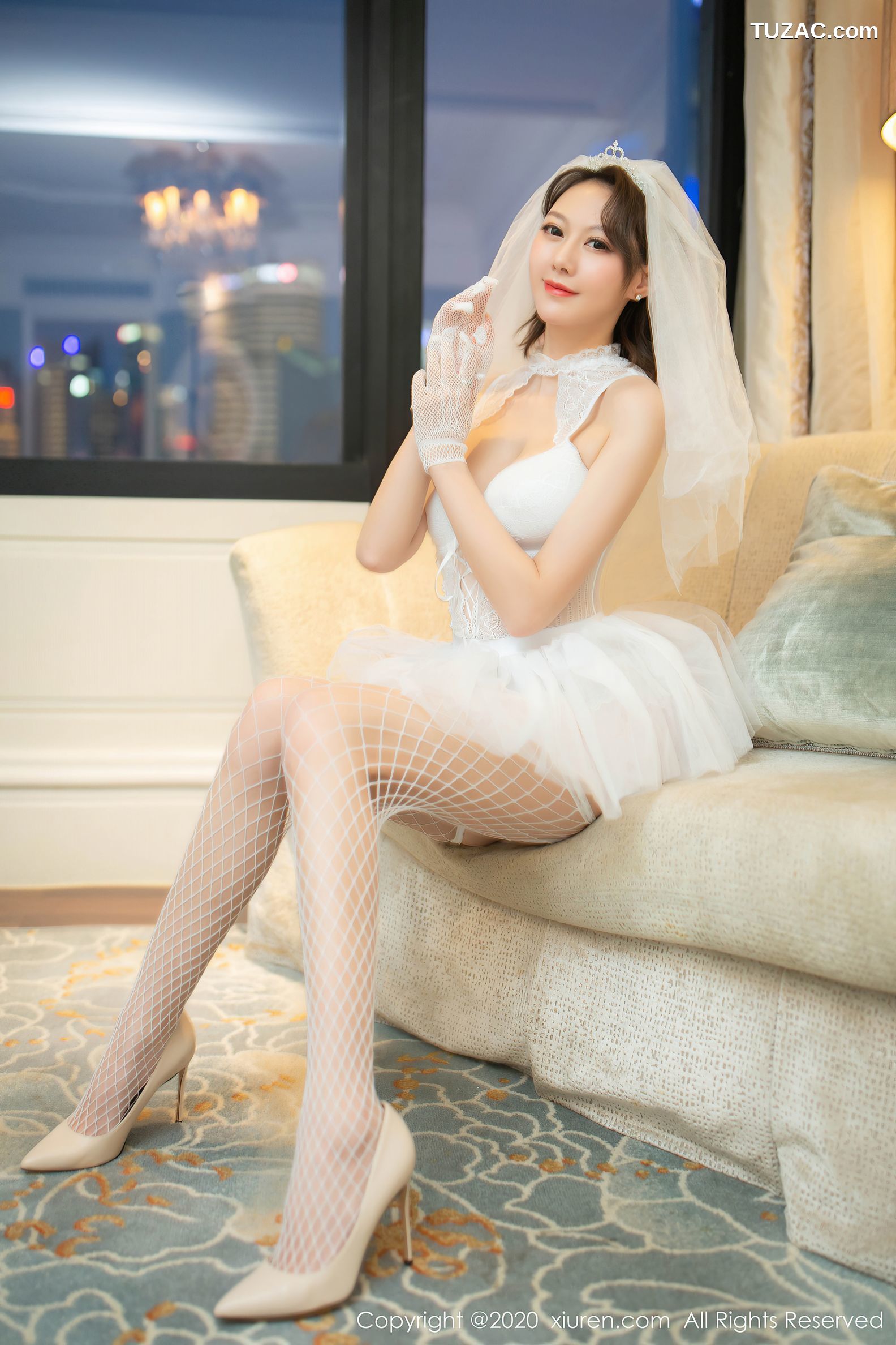 XiuRen秀人网-2328-艺轩-《唯美曼妙婚纱系列》-2020.07.14