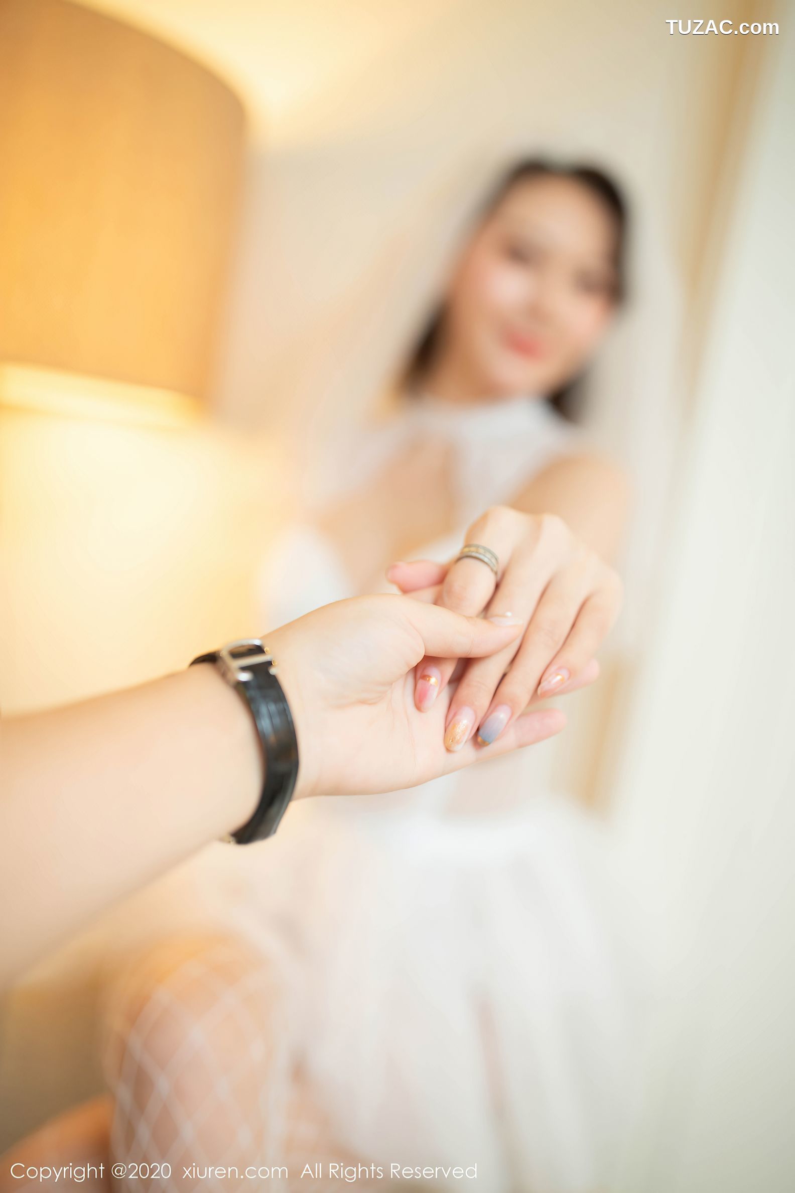 XiuRen秀人网-2328-艺轩-《唯美曼妙婚纱系列》-2020.07.14